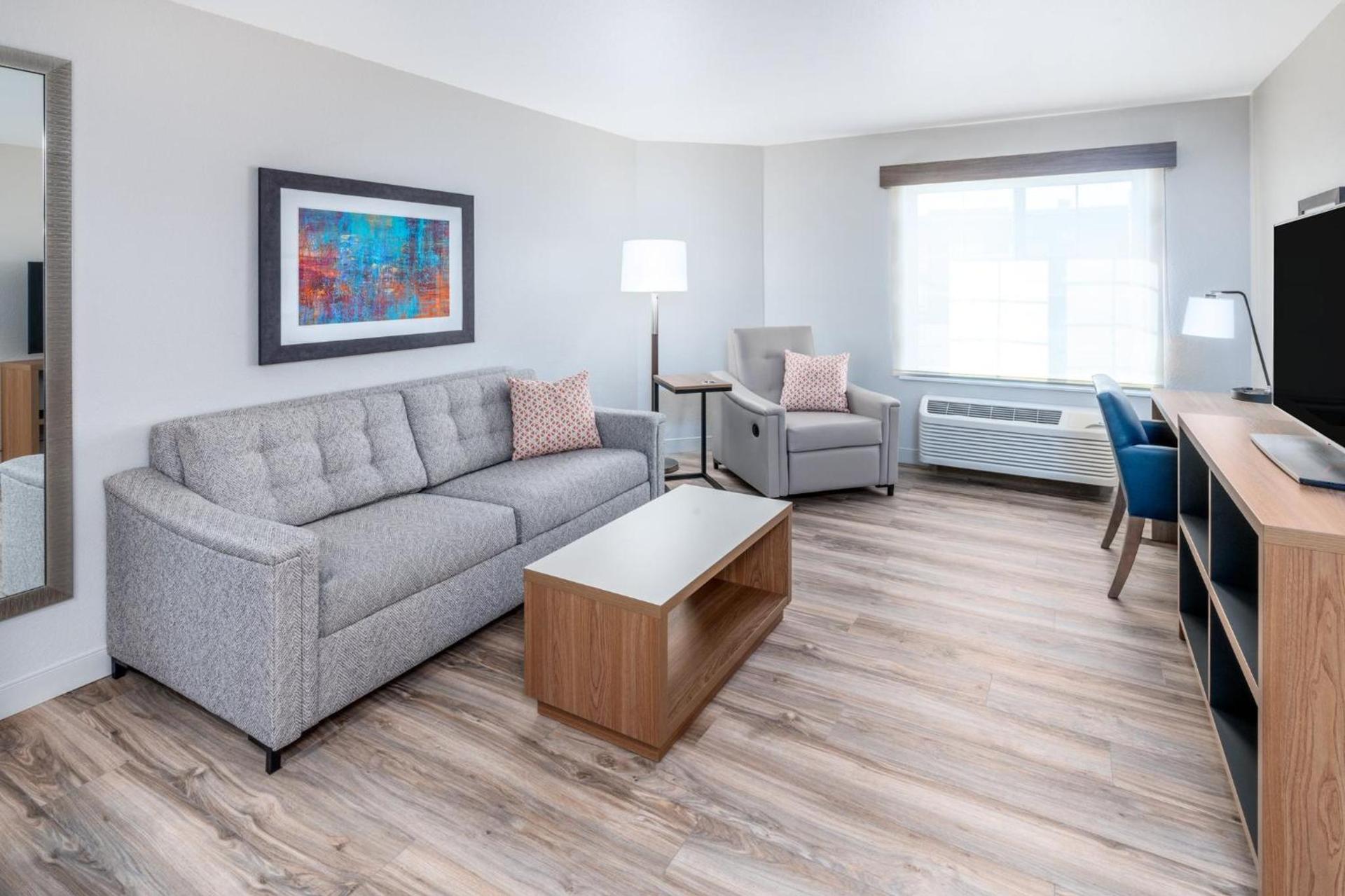 Candlewood Suites Denver Northeast - Brighton by IHG photo 46