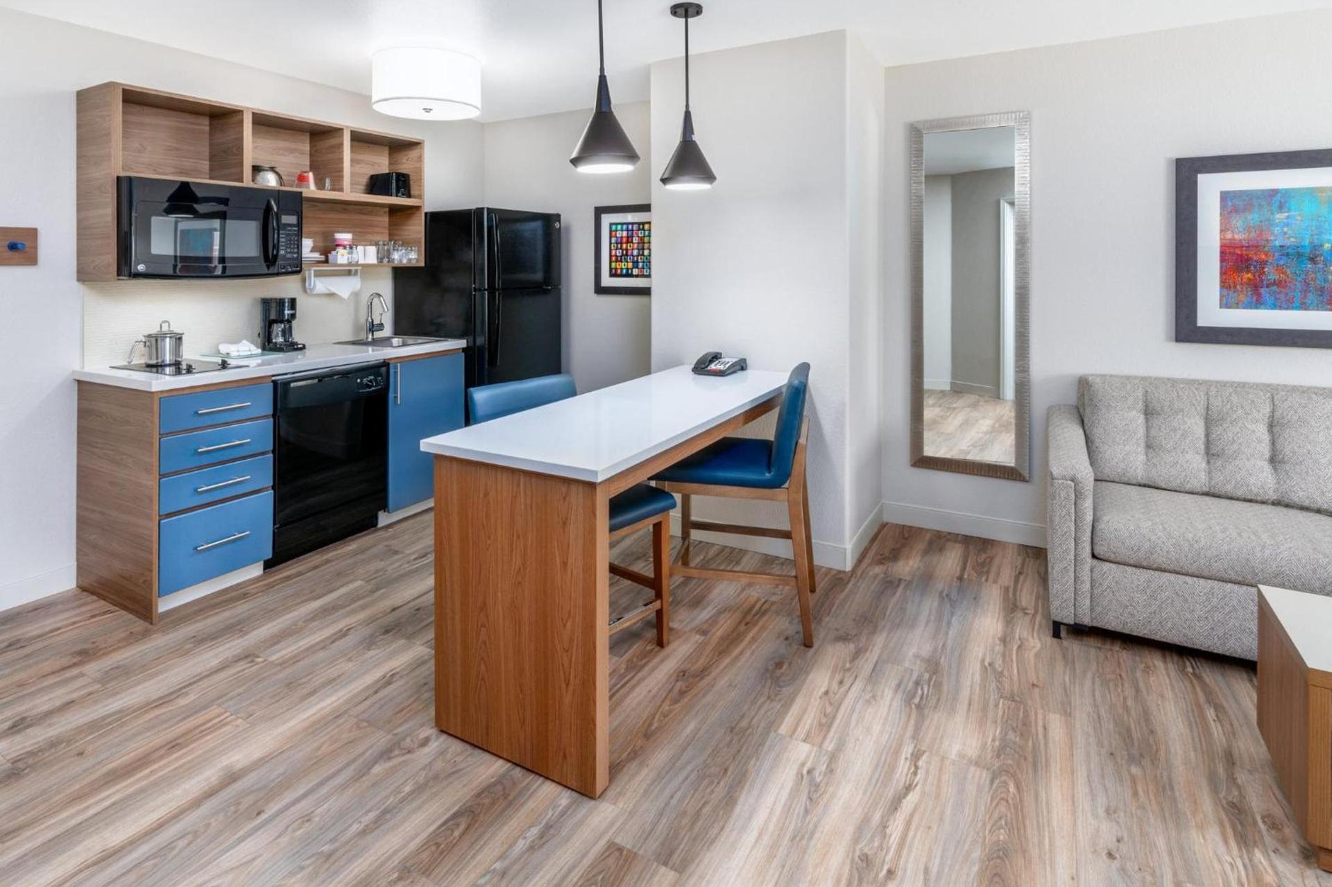 Candlewood Suites Denver Northeast - Brighton by IHG photo 55