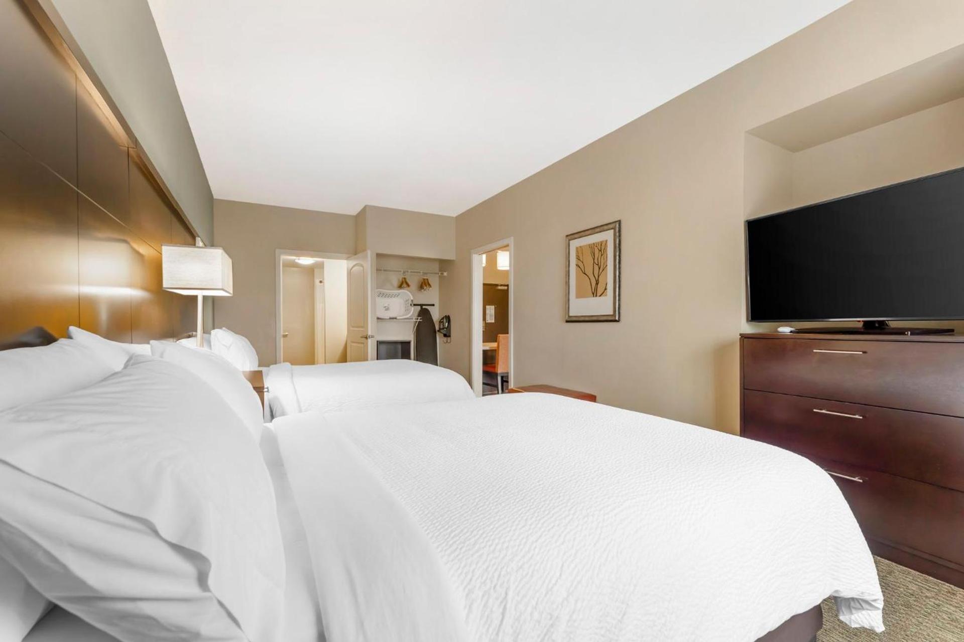Staybridge Suites - Pittsburgh-Cranberry Township by IHG photo 22