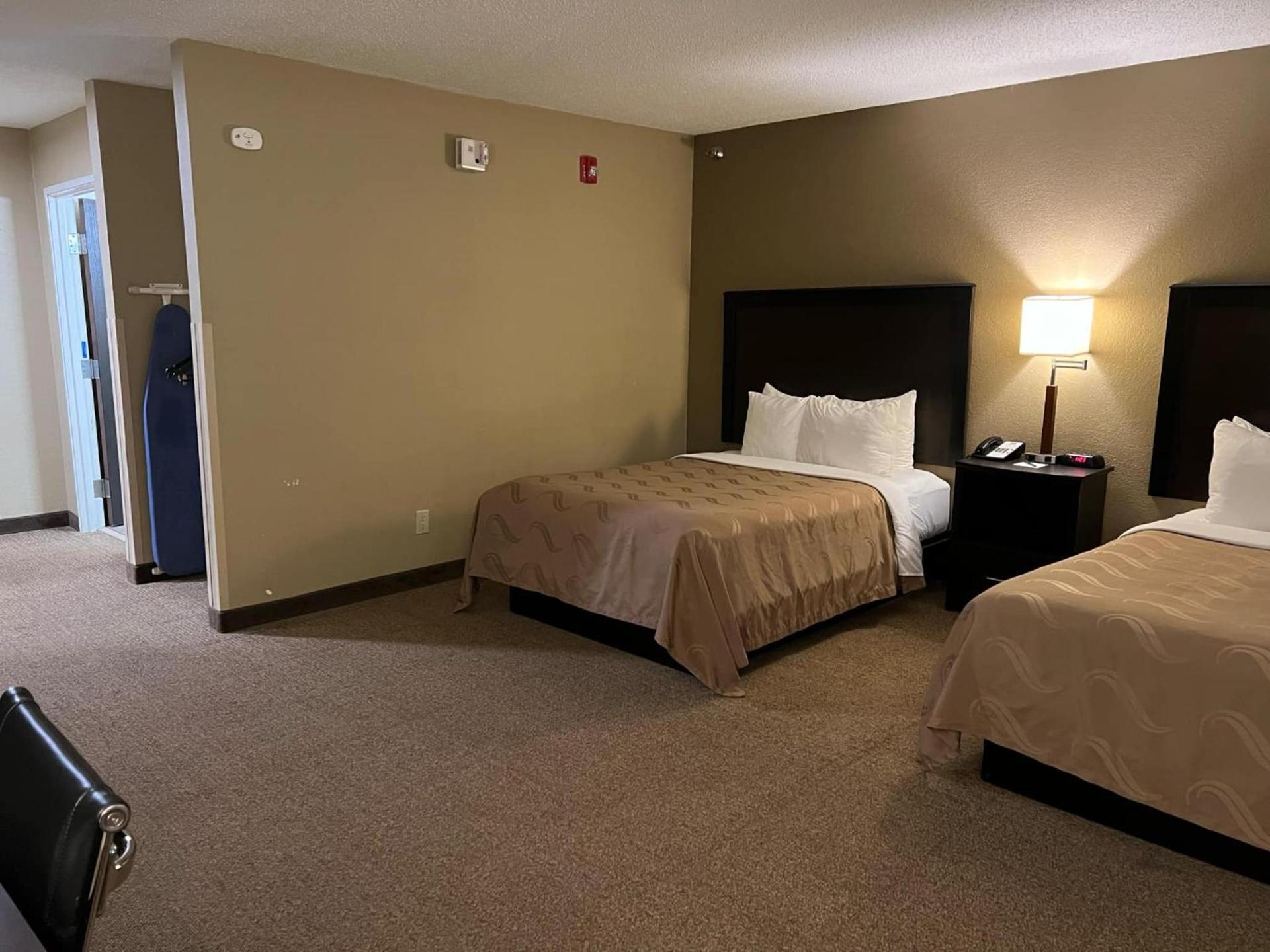 Quality Inn Harlan photo 2