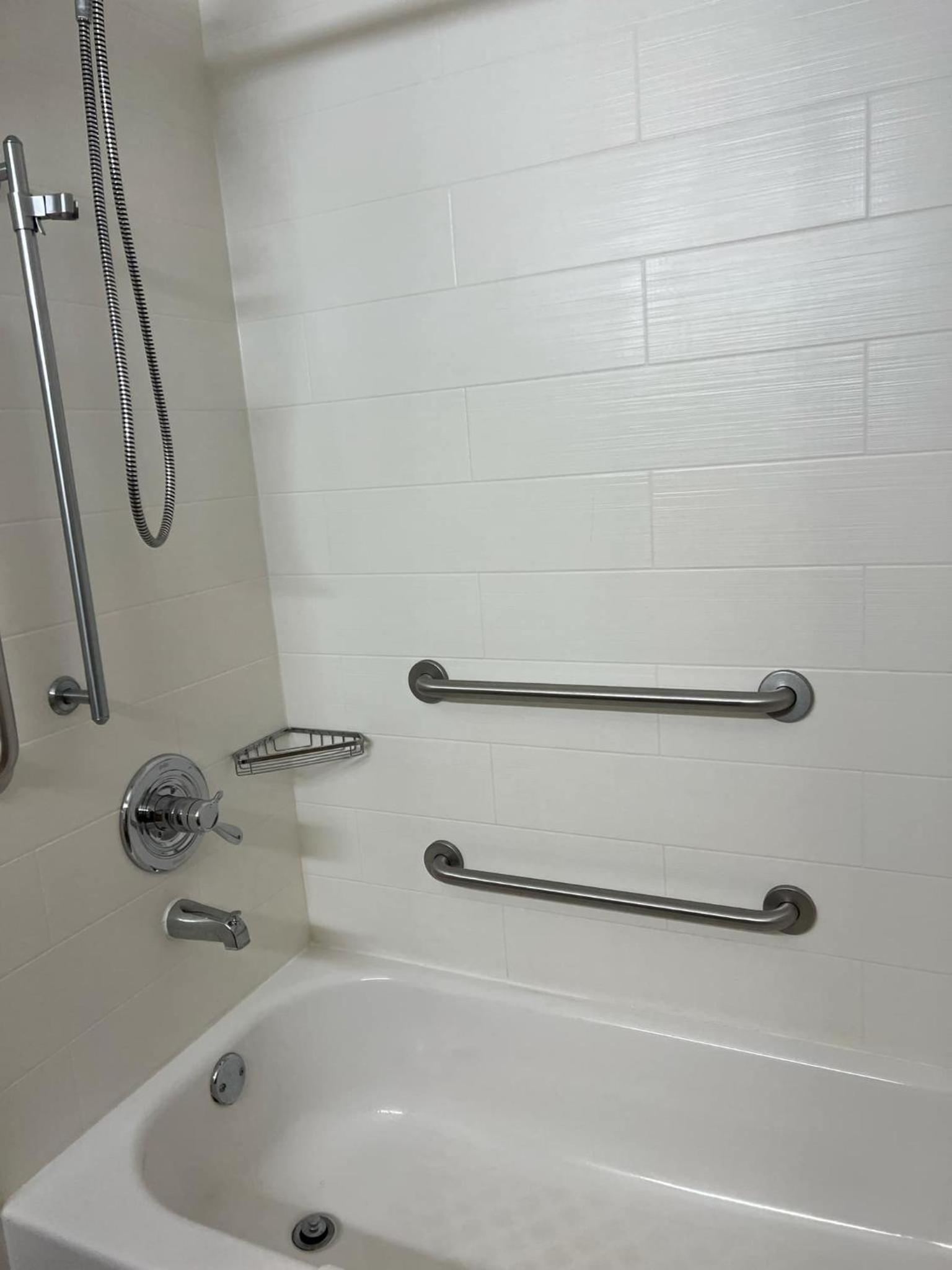 Quality Inn Harlan photo 17