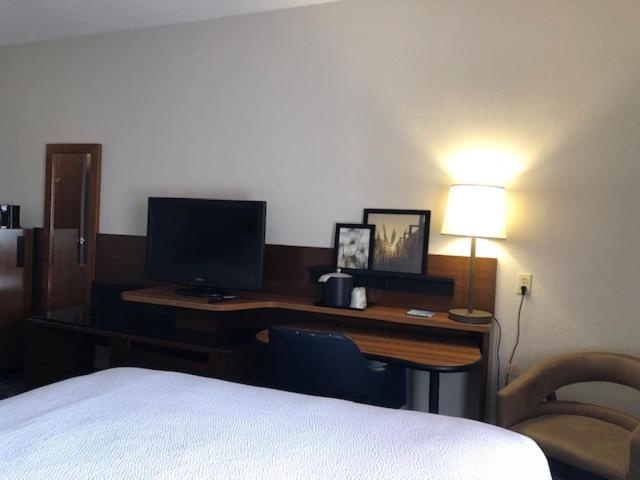 Fairfield Inn & Suites Houston Hobby Airport photo 20