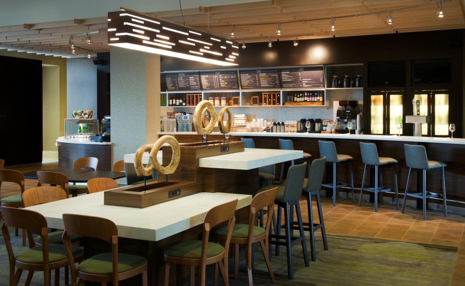 Courtyard by Marriott Seattle Everett Downtown photo 23