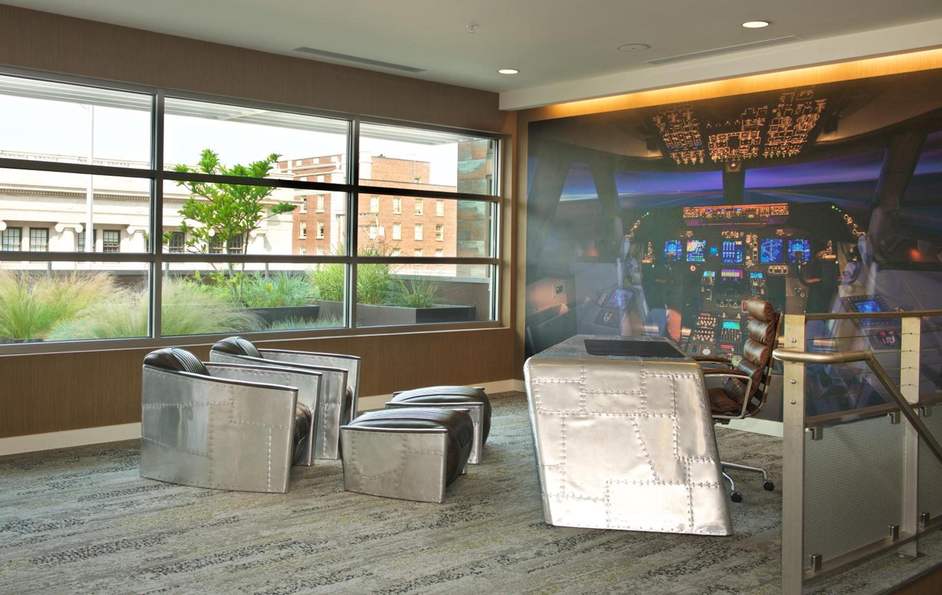Courtyard by Marriott Seattle Everett Downtown photo 13
