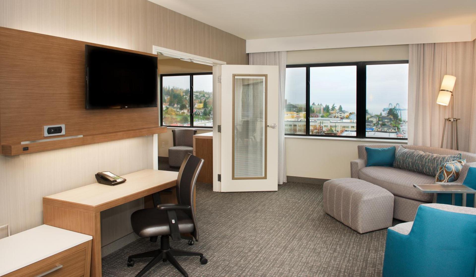 Courtyard by Marriott Seattle Everett Downtown photo 25