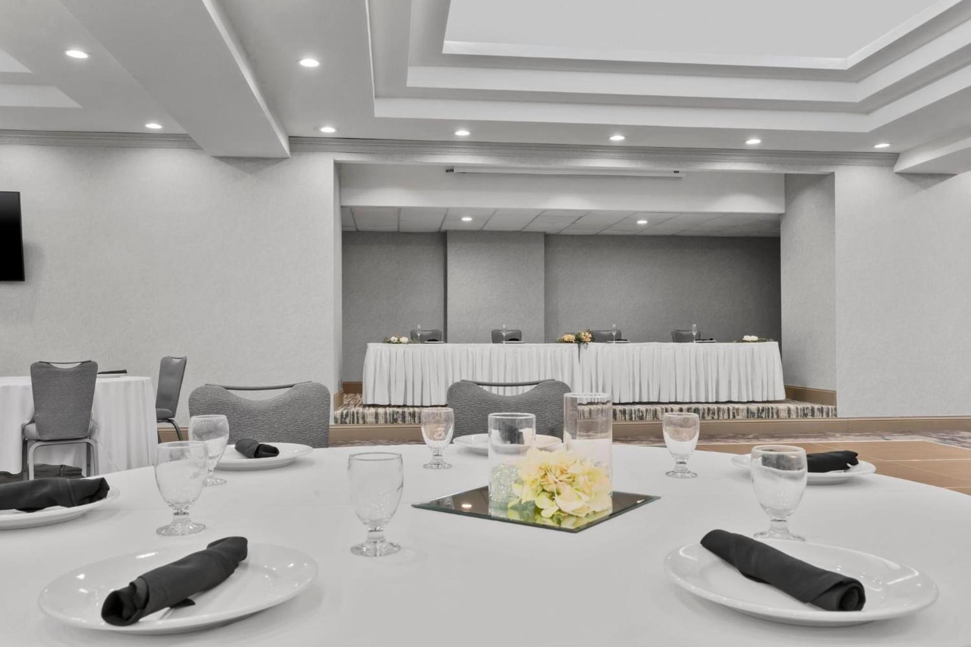 Holiday Inn Dubuque/Galena by IHG photo 63