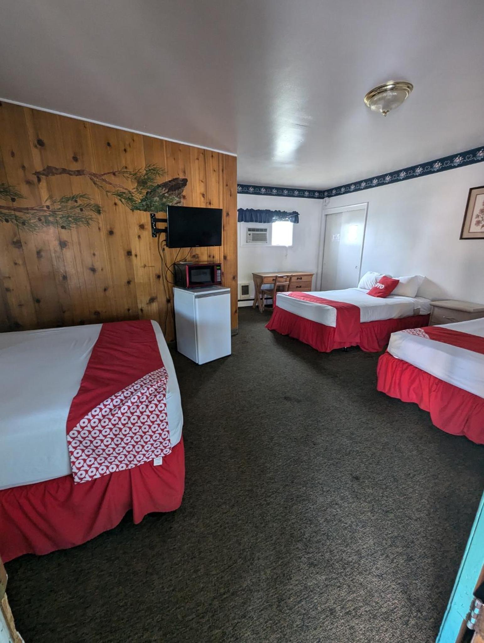 Silver Spur Motel photo 4