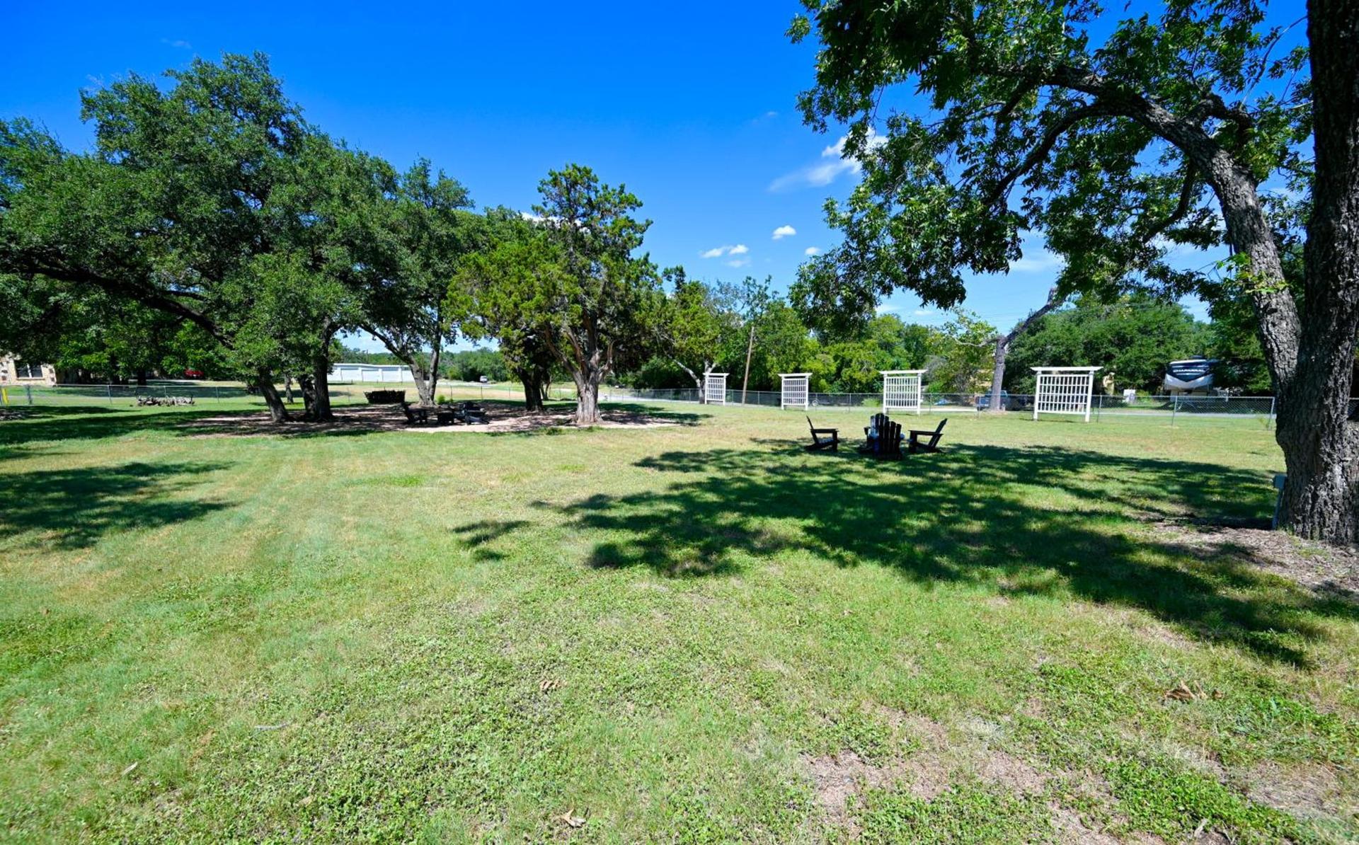 Blanco County Inn & Guesthouses photo 13