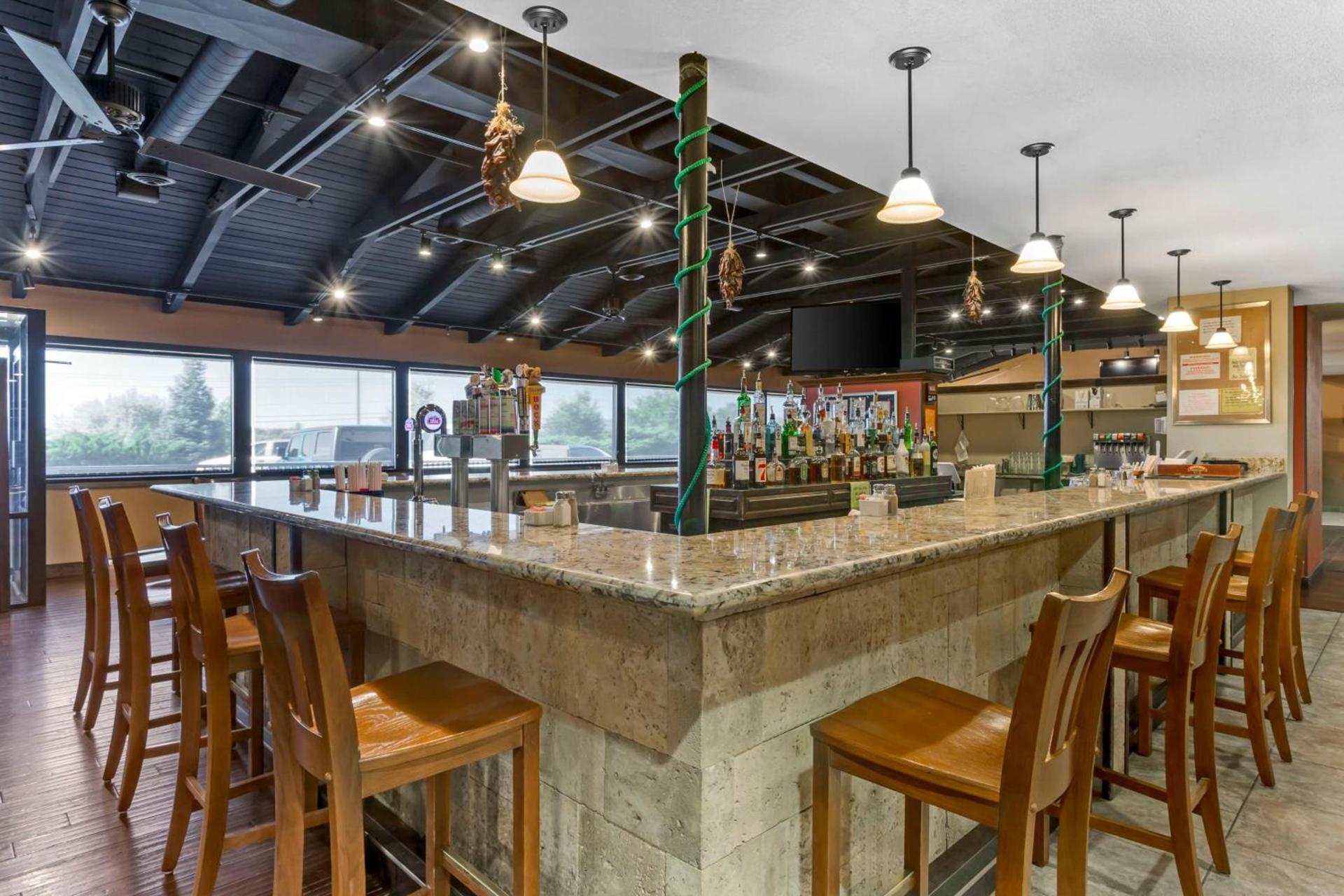 Best Western Plus Raton Hotel photo 9