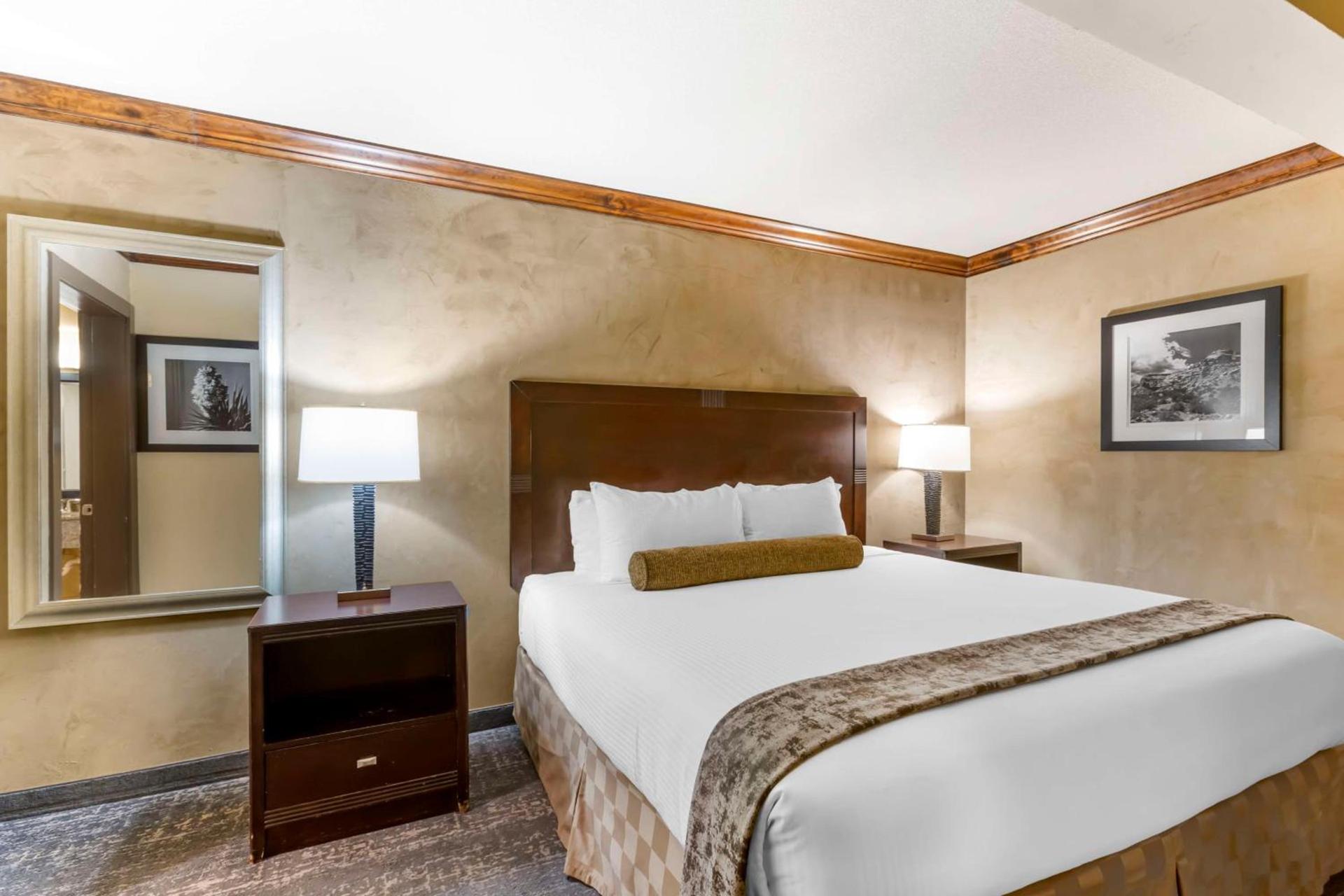 Best Western Plus Raton Hotel photo 23