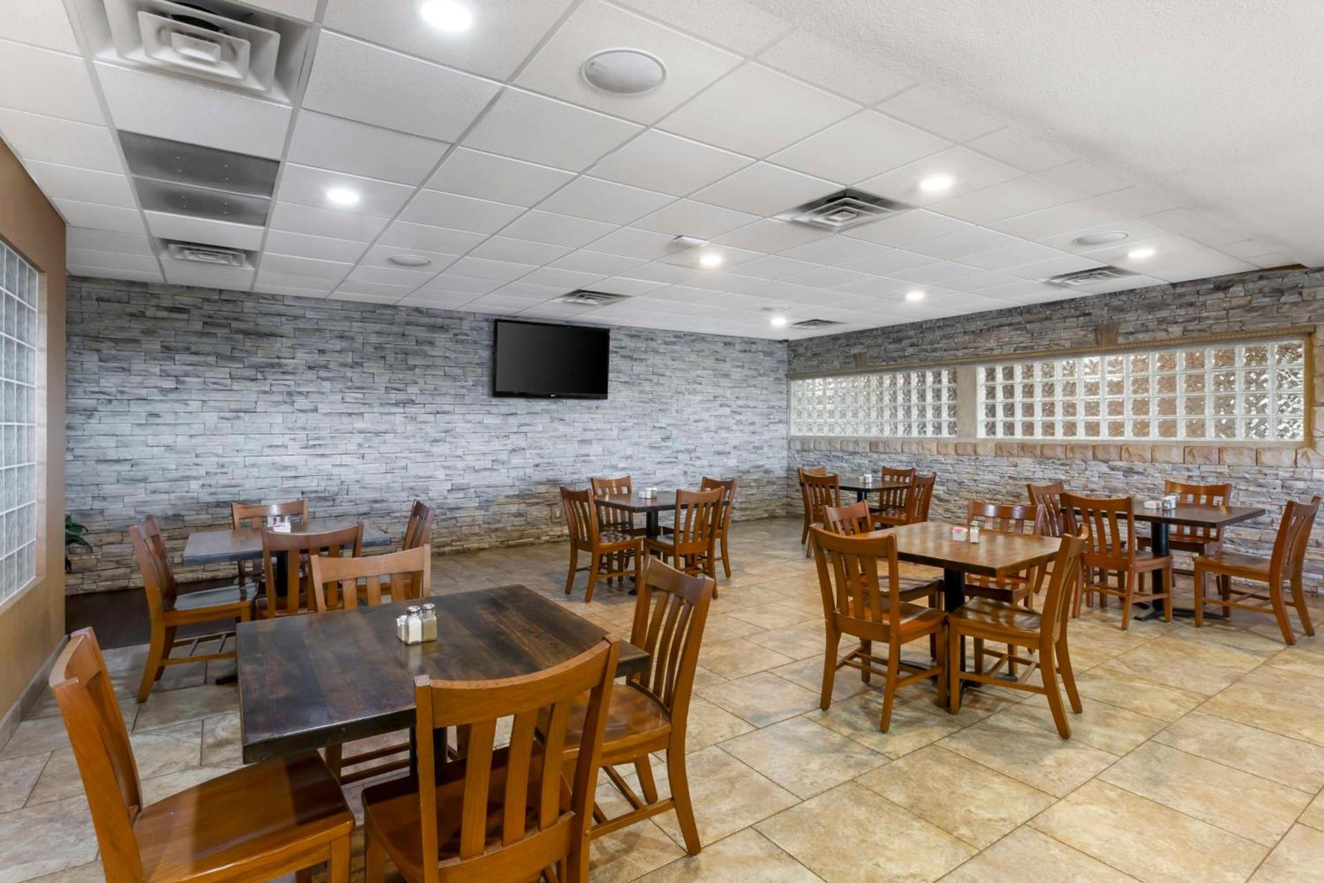 Best Western Plus Raton Hotel photo 48