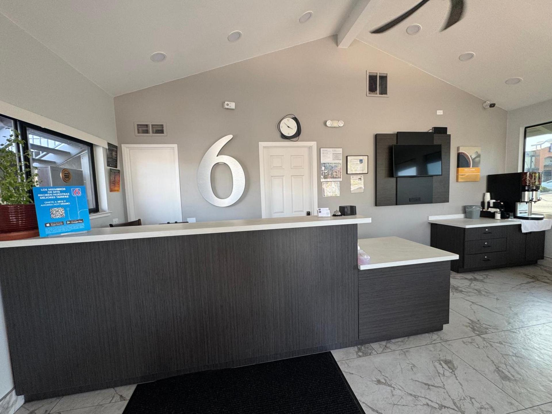 Motel 6-Willows, CA photo 2