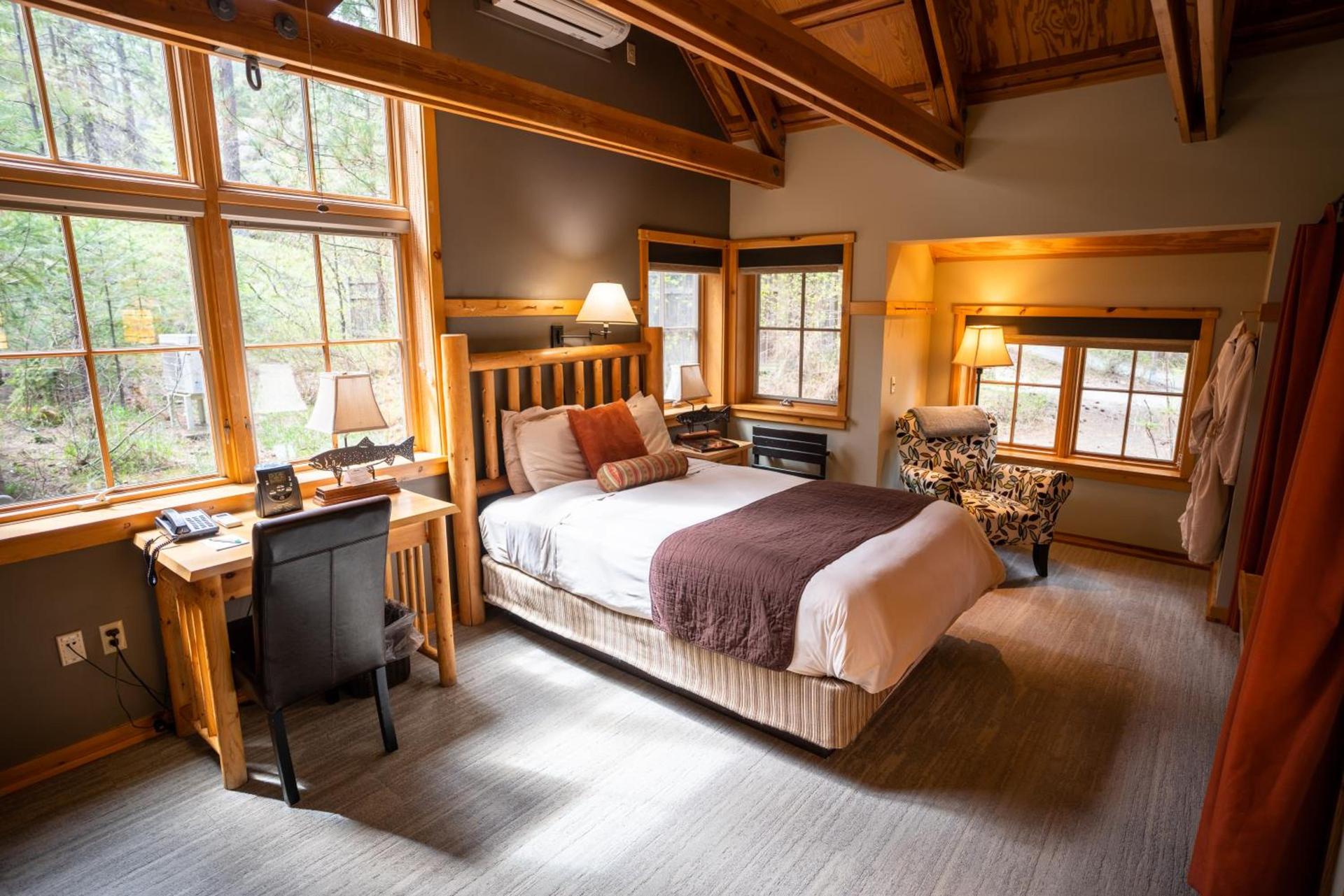 Sleeping Lady Mountain Resort & Spa photo 38