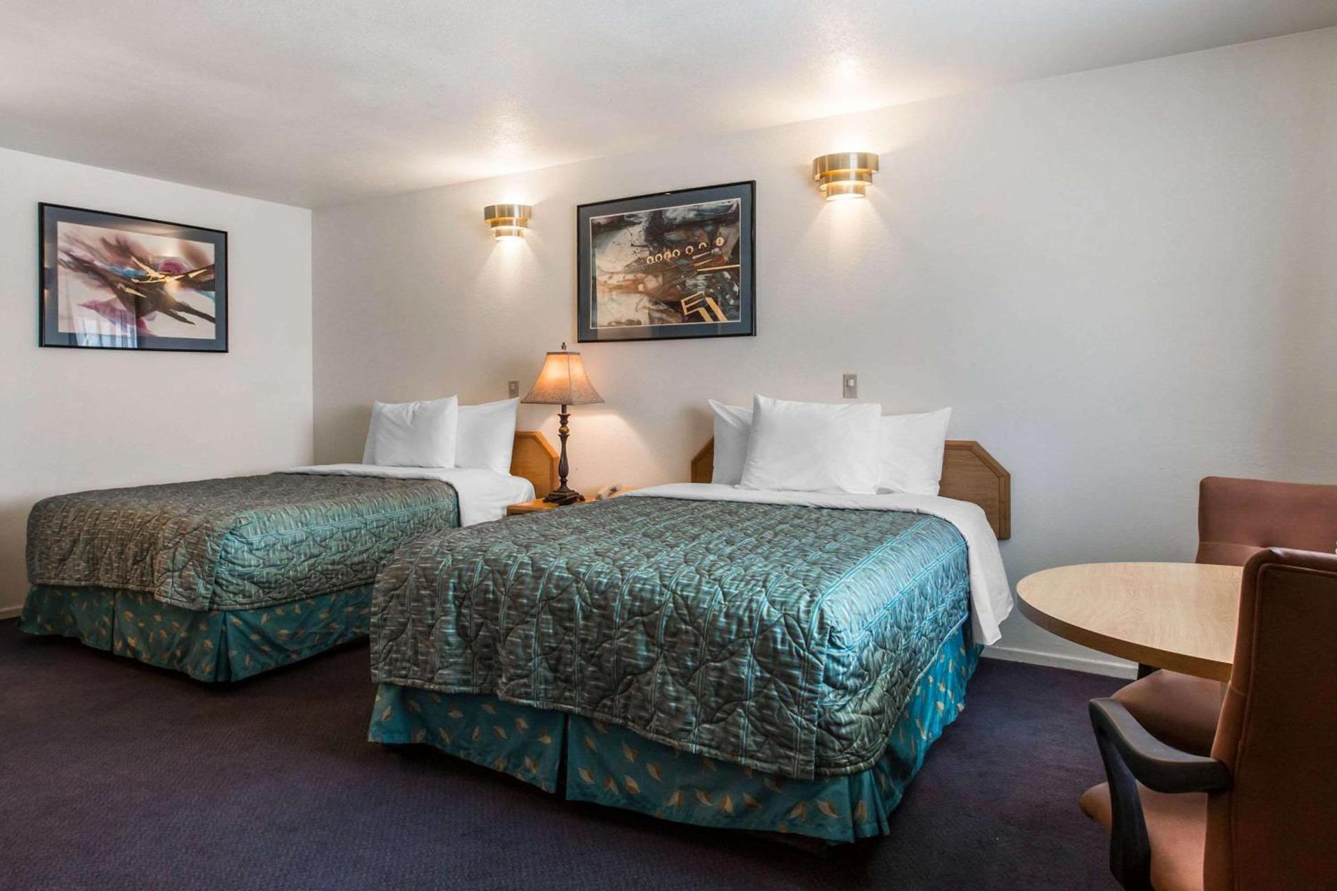 Rodeway Inn Beaumont photo 17