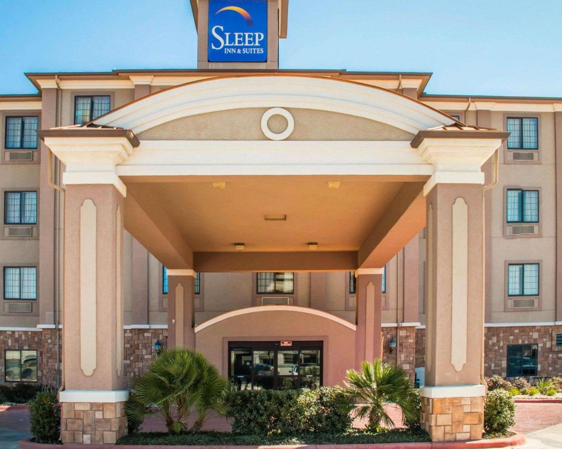 Sleep Inn & Suites at Six Flags photo 3