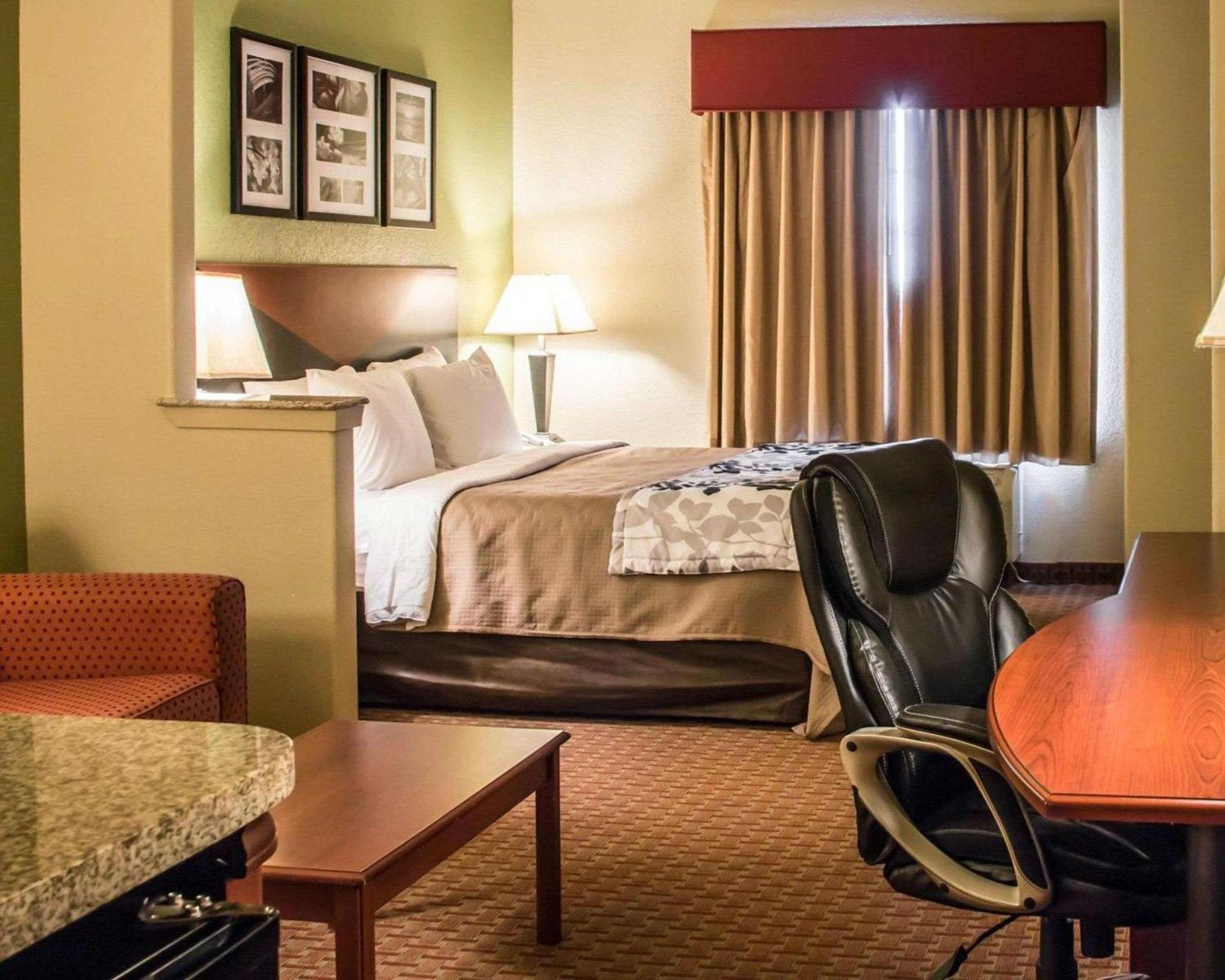 Sleep Inn & Suites at Six Flags photo 19