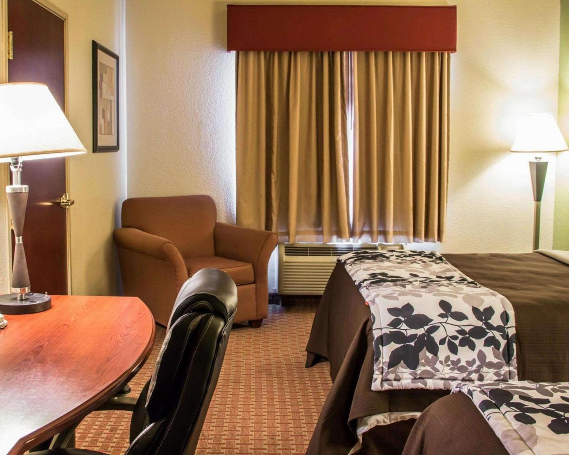 Sleep Inn & Suites at Six Flags photo 25