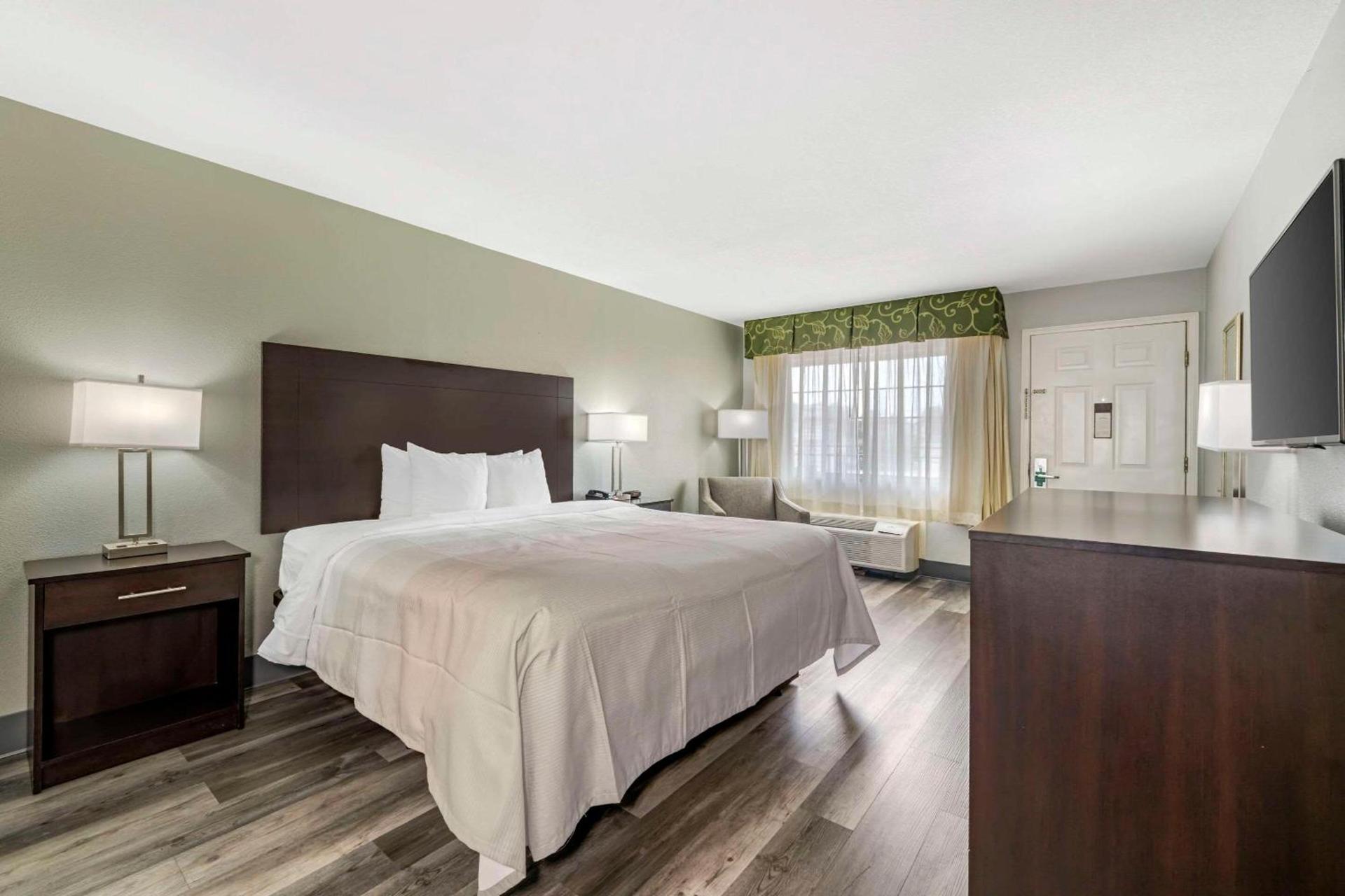 Quality Inn Siloam Springs West photo 9