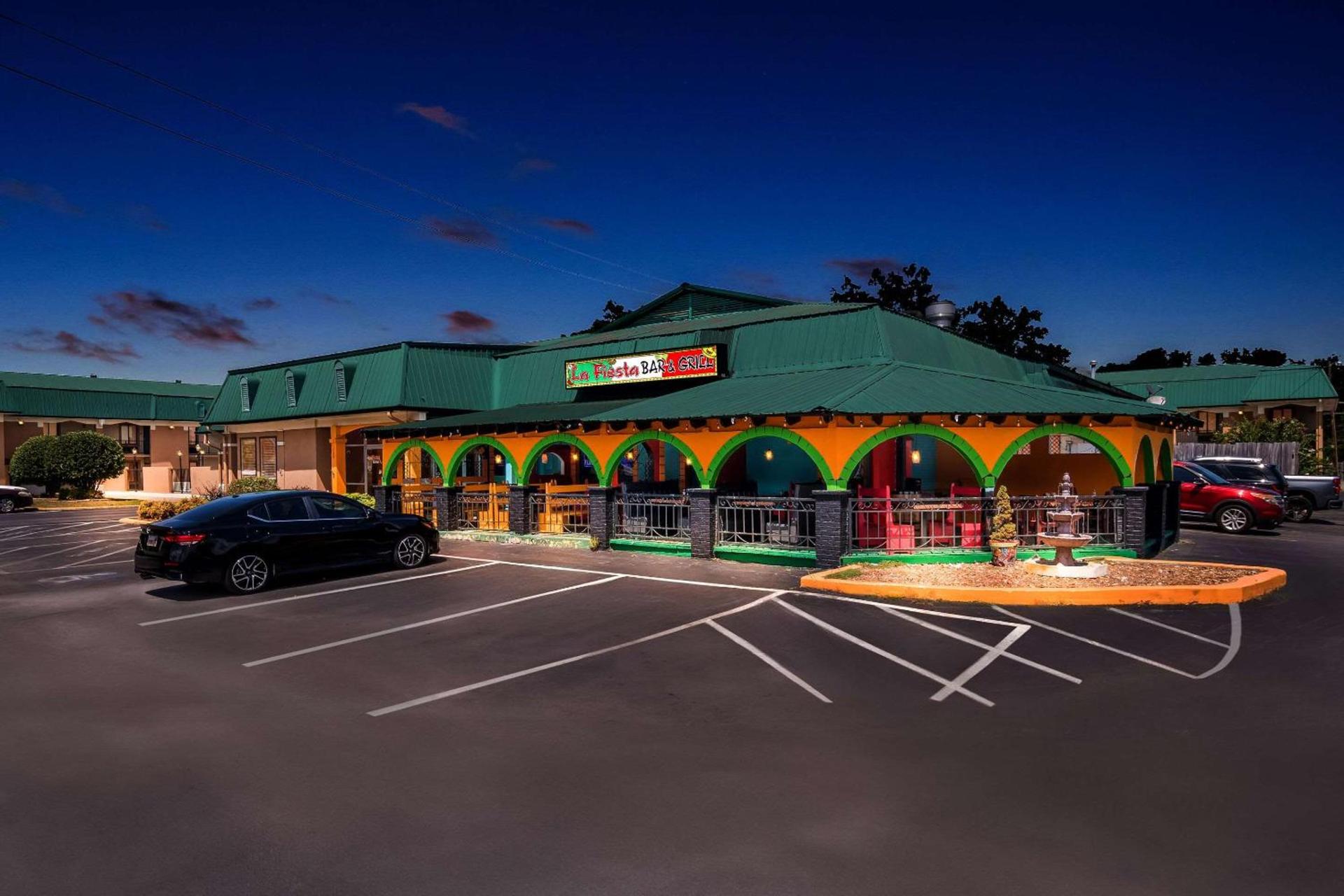 Quality Inn Tullahoma photo 3