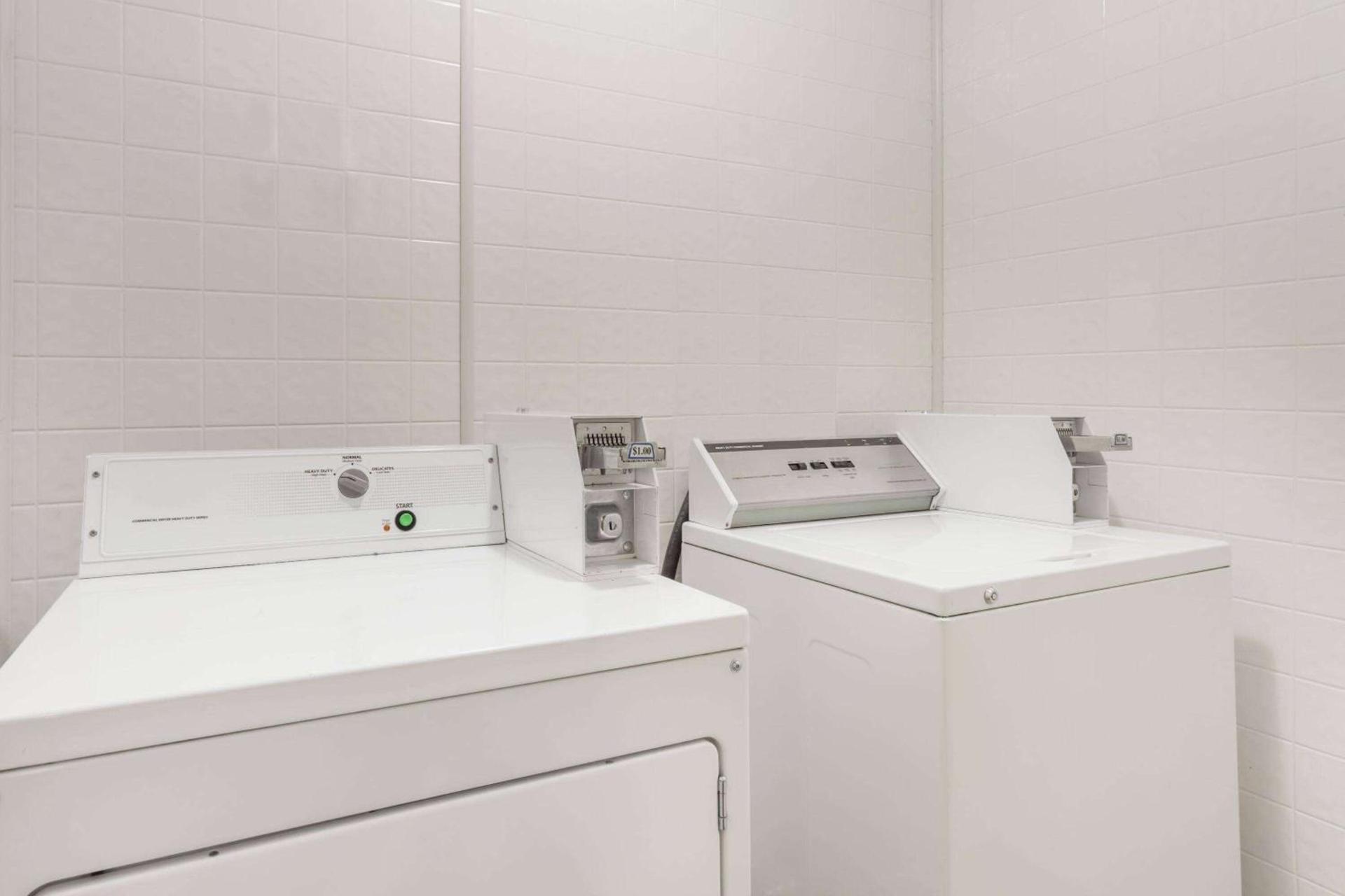 Best Western Greensboro Coliseum Inn photo 18