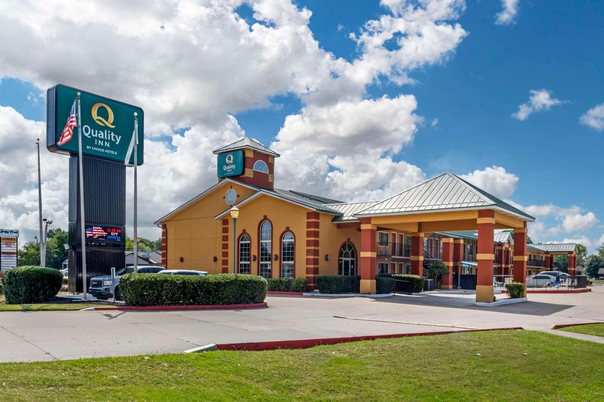 Quality Inn Siloam Springs West photo 2