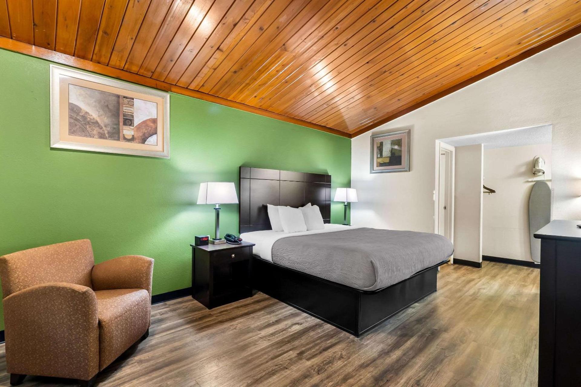 Quality Inn Tullahoma photo 8