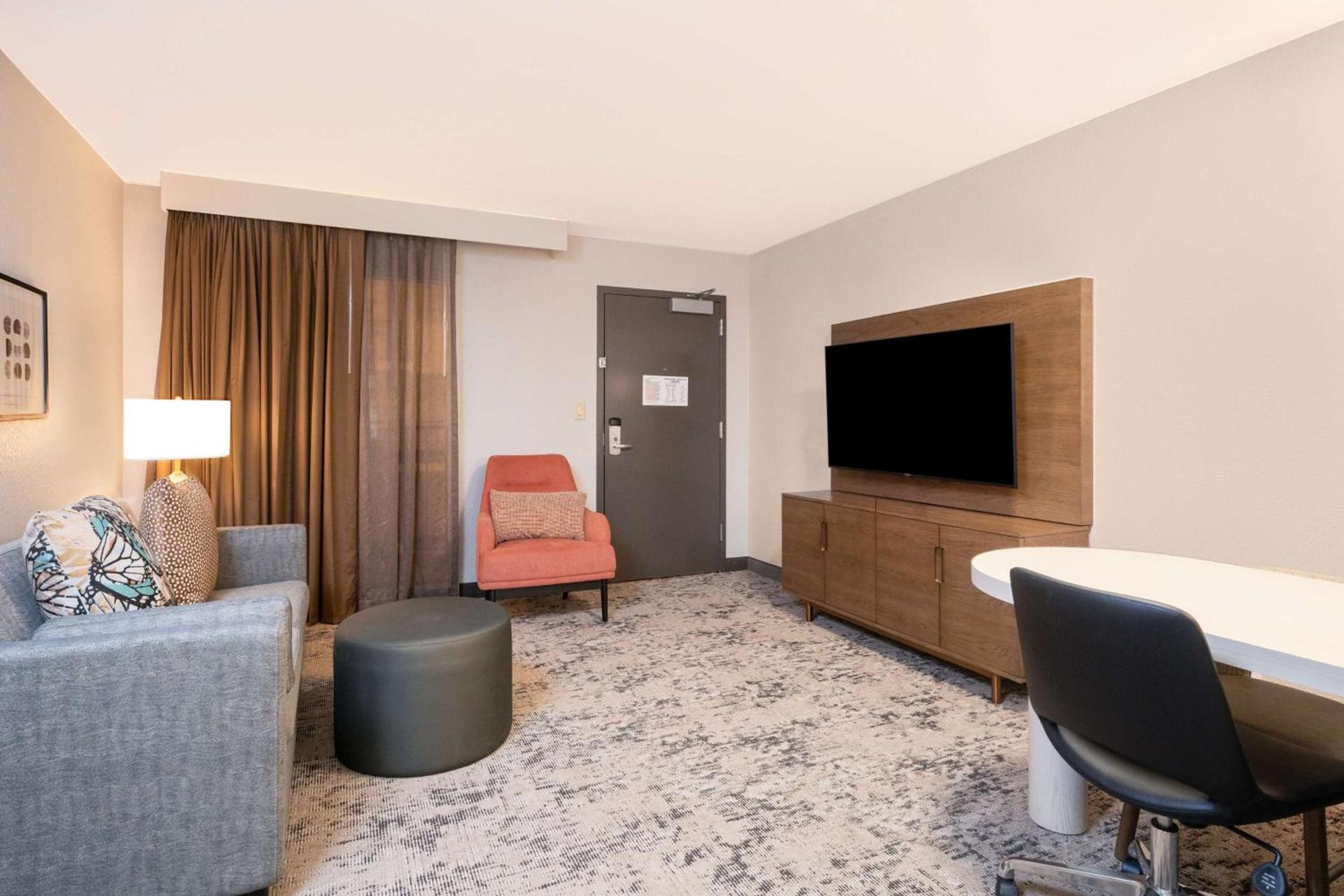 Embassy Suites by Hilton Memphis East Germantown Area photo 32
