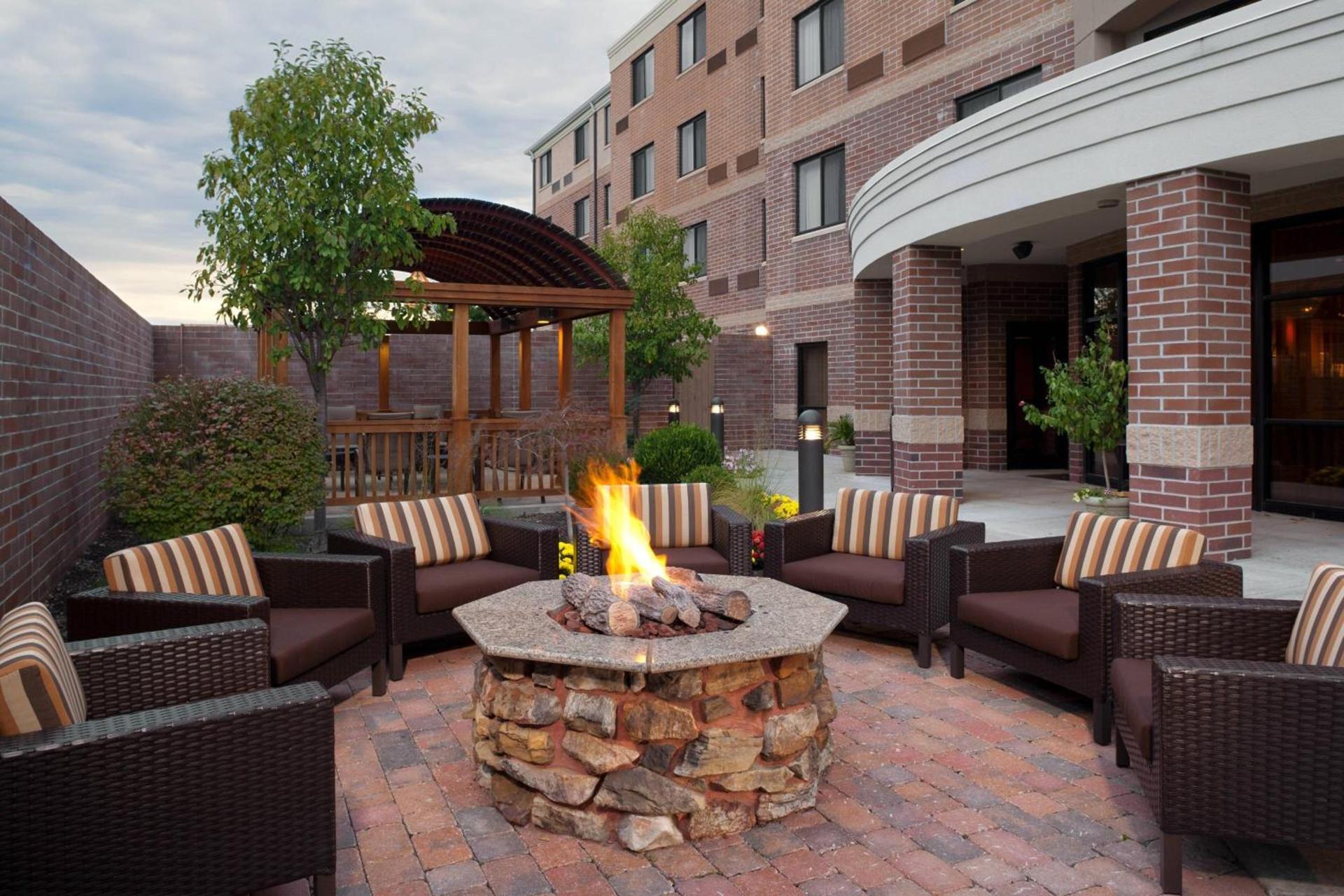 Courtyard by Marriott Columbia photo 10