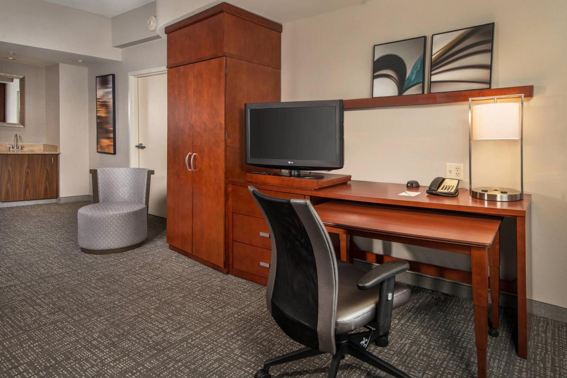 Courtyard by Marriott Hagerstown photo 12