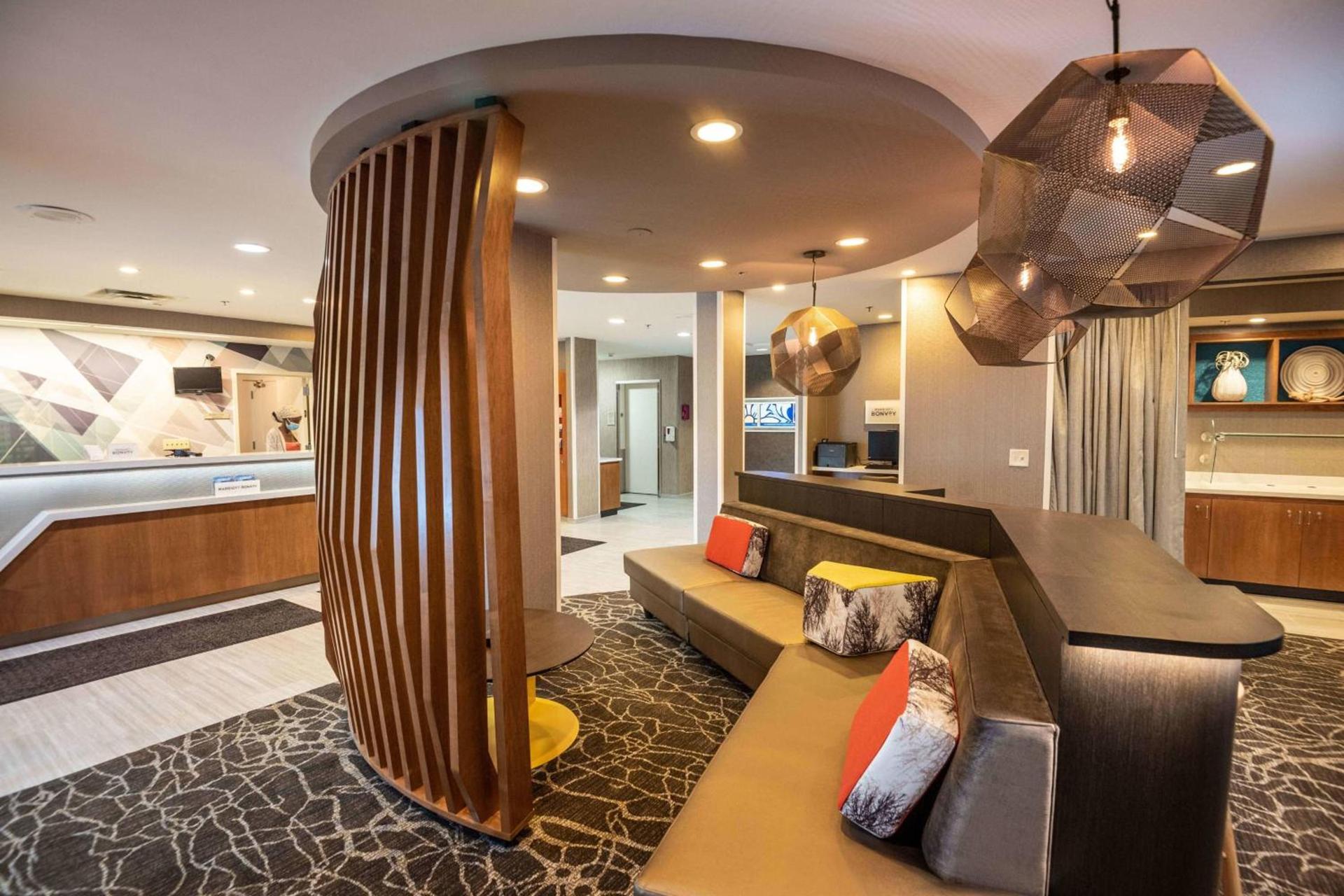SpringHill Suites Columbus Airport Gahanna photo 12