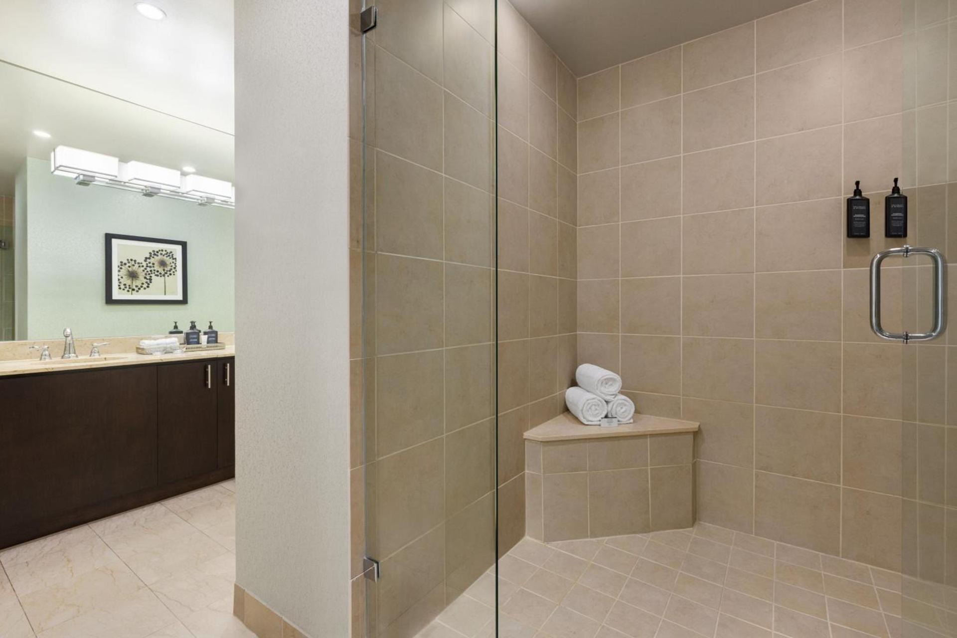 Sheraton Suites Chicago O'Hare photo 17