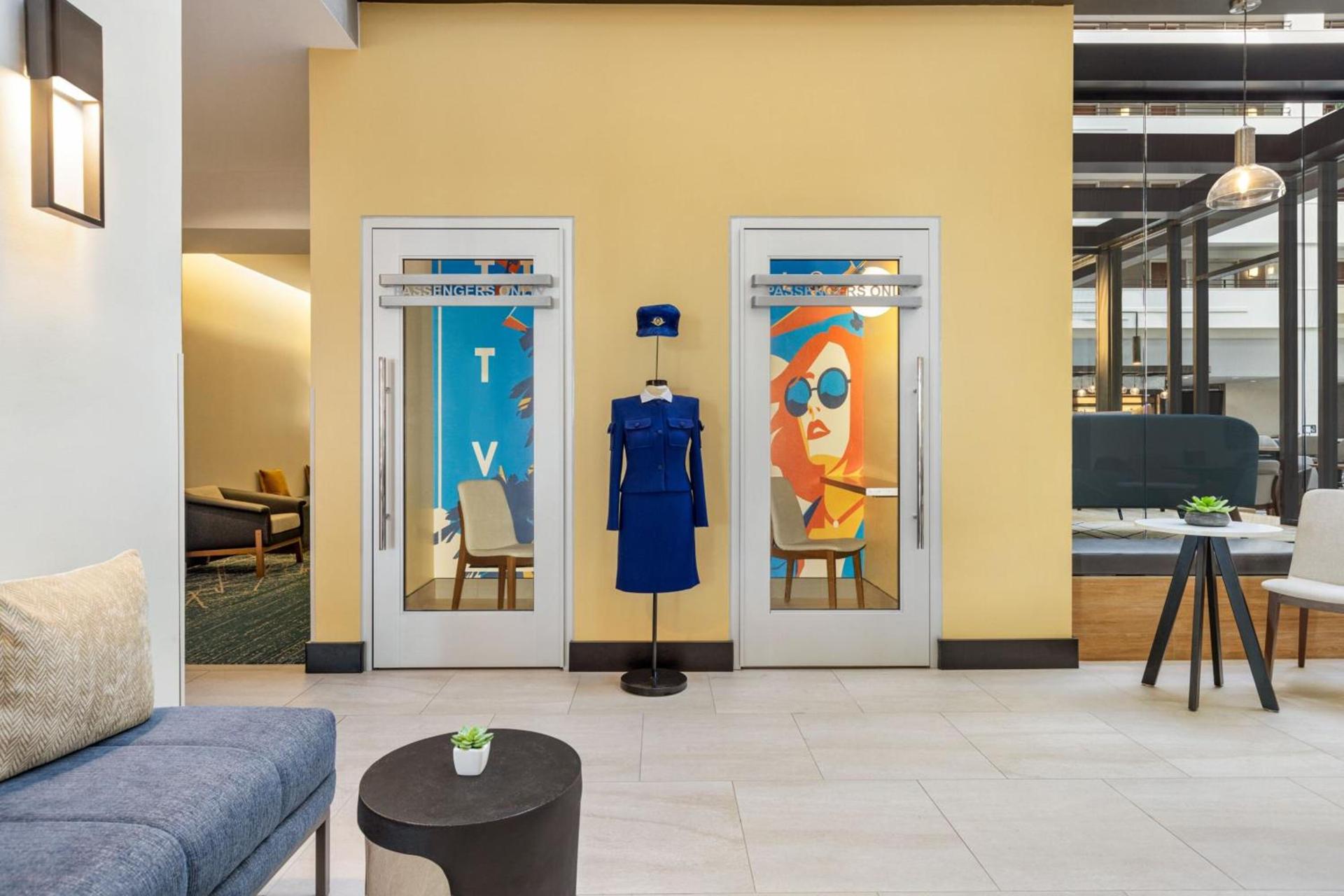 Sheraton Suites Chicago O'Hare photo 28