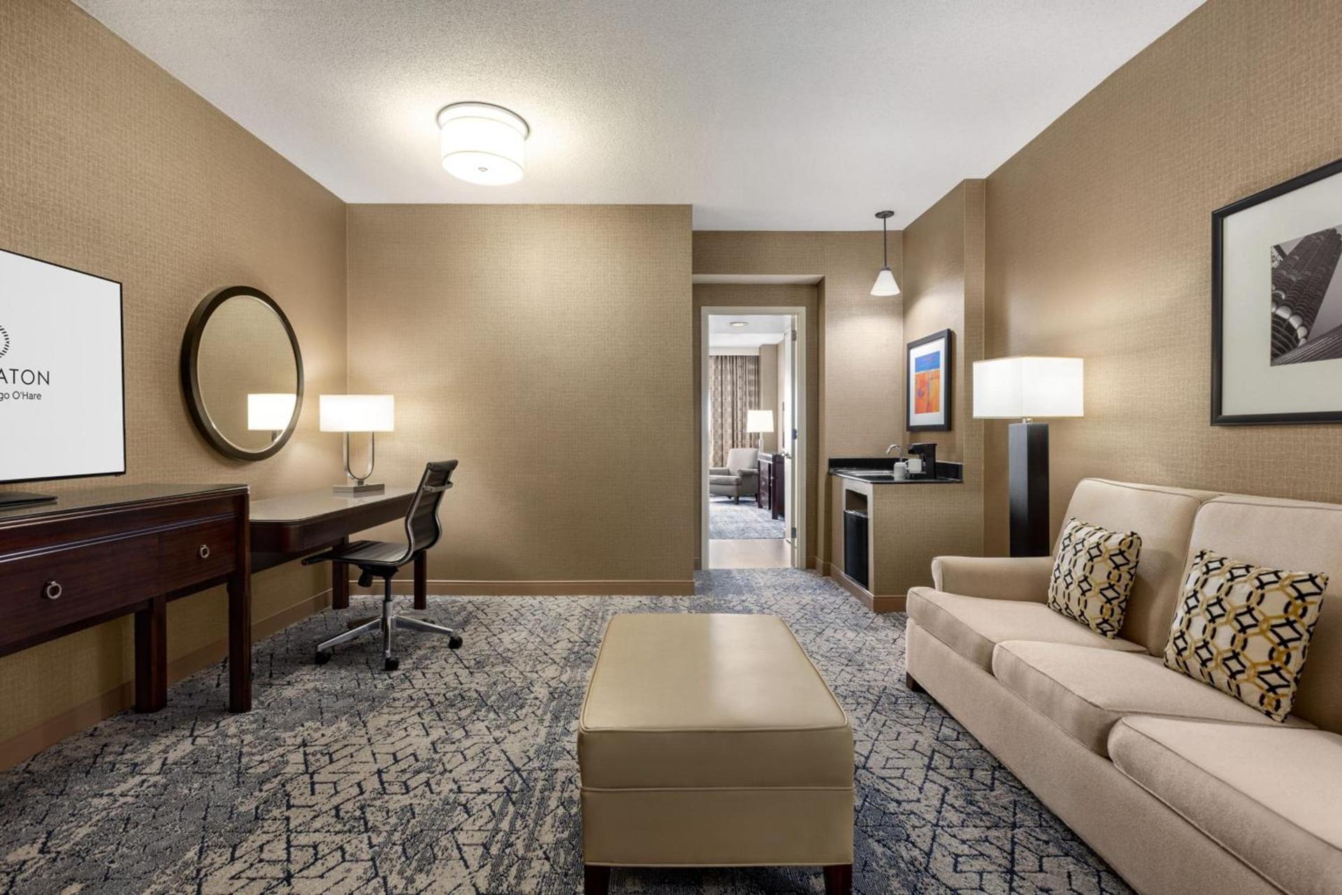 Sheraton Suites Chicago O'Hare photo 11