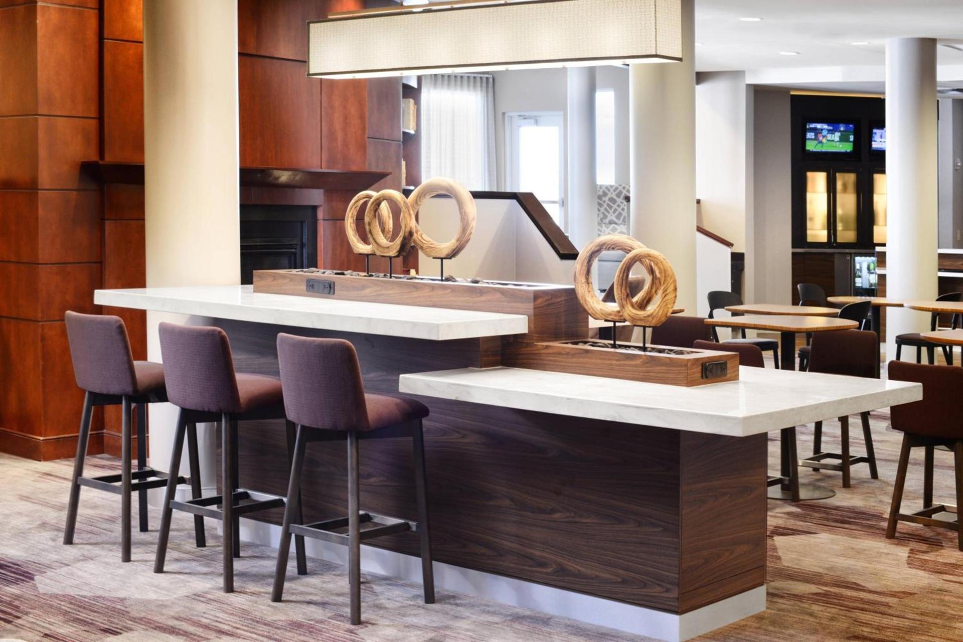 Courtyard Marriott Houston Pearland photo 15