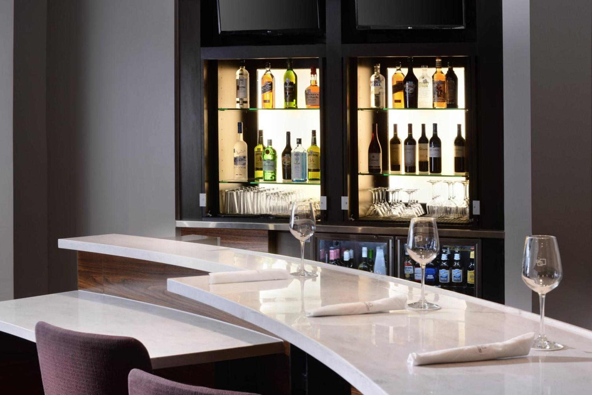 Courtyard Marriott Houston Pearland photo 17