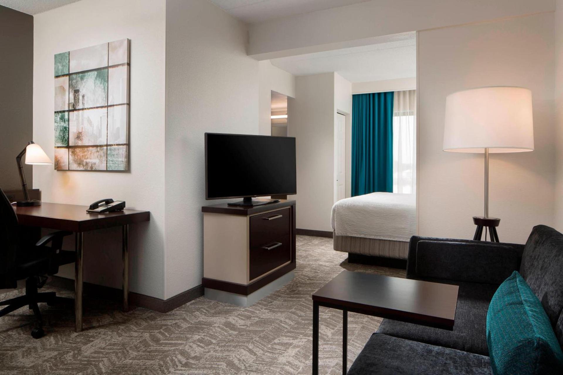 SpringHill Suites Chicago Lincolnshire photo 6