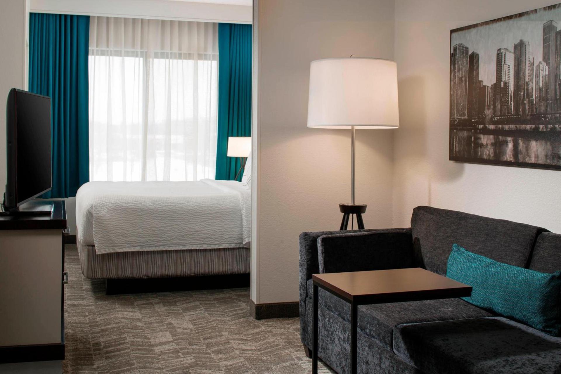 SpringHill Suites Chicago Lincolnshire photo 8