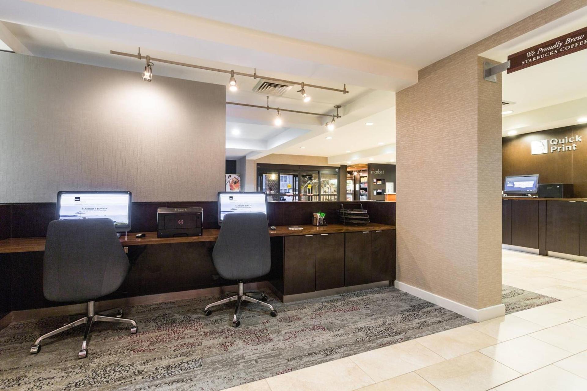 Courtyard by Marriott Rocky Mount photo 17