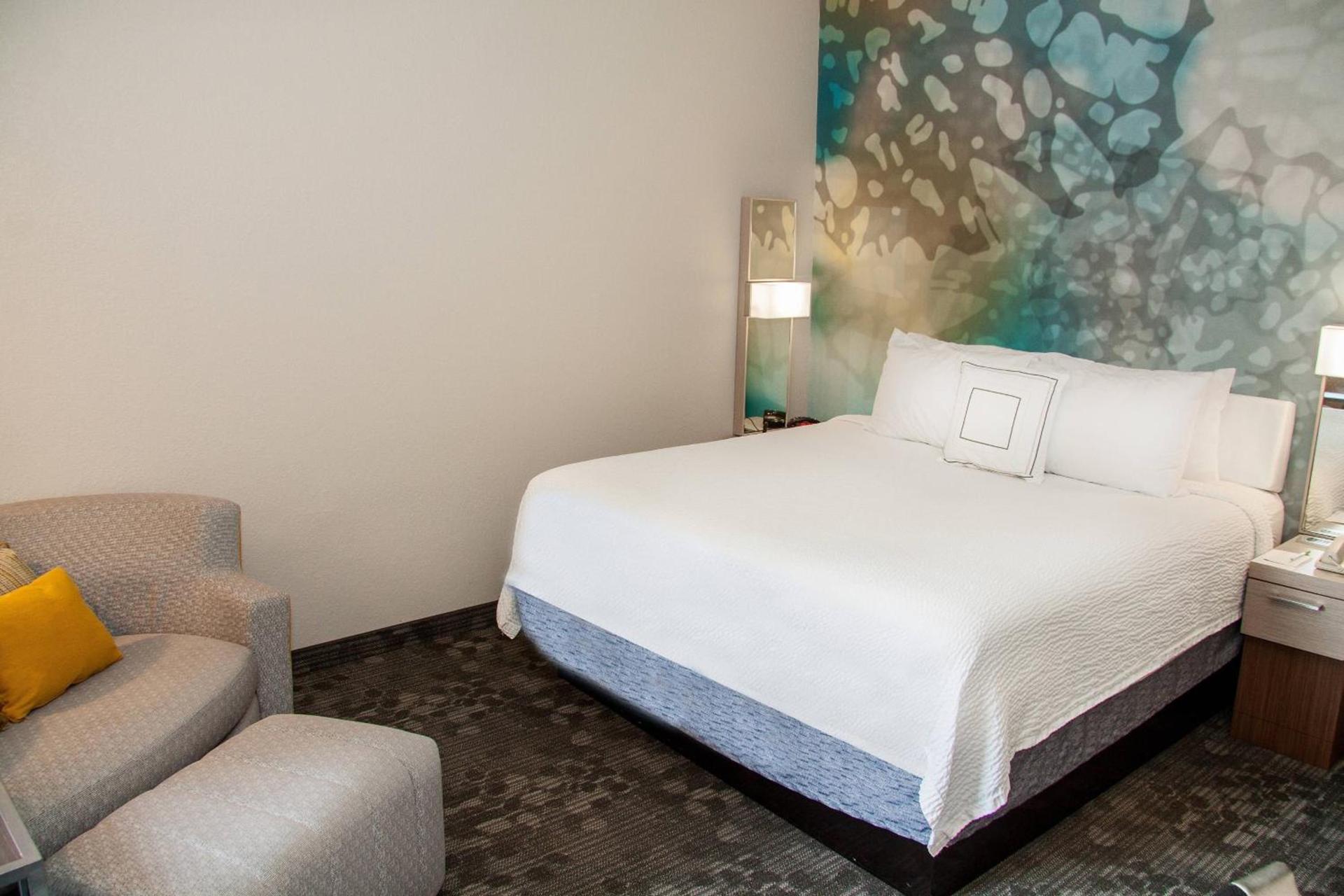 Courtyard by Marriott Rocky Mount photo 8