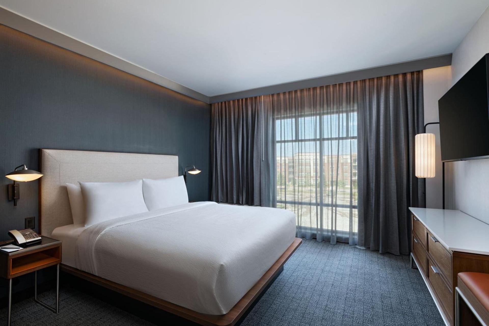 Courtyard by Marriott Dallas Frisco photo 18