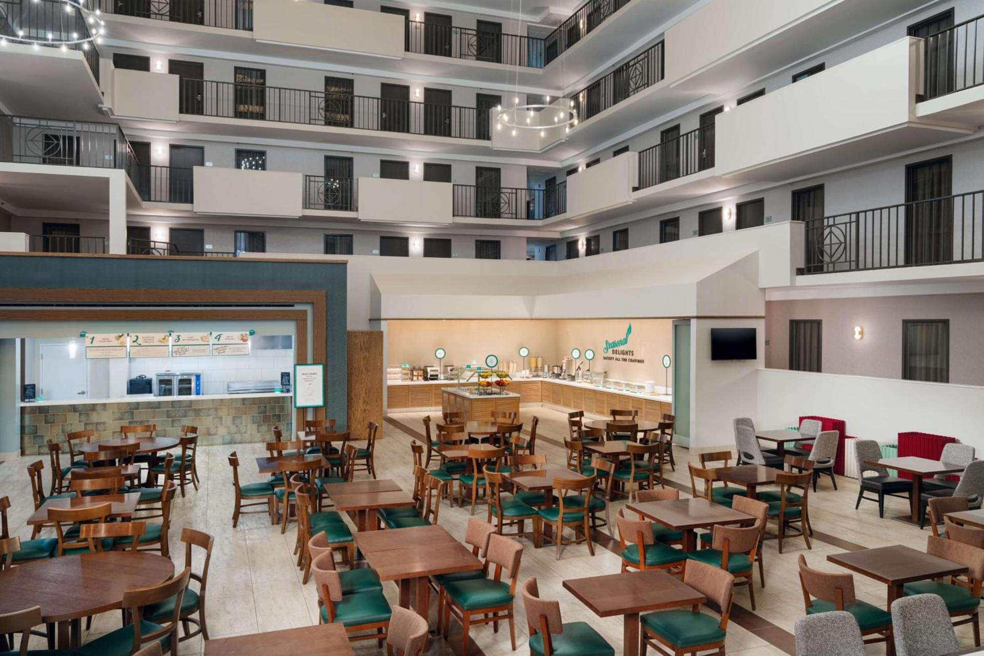 Embassy Suites by Hilton Memphis East Germantown Area photo 12
