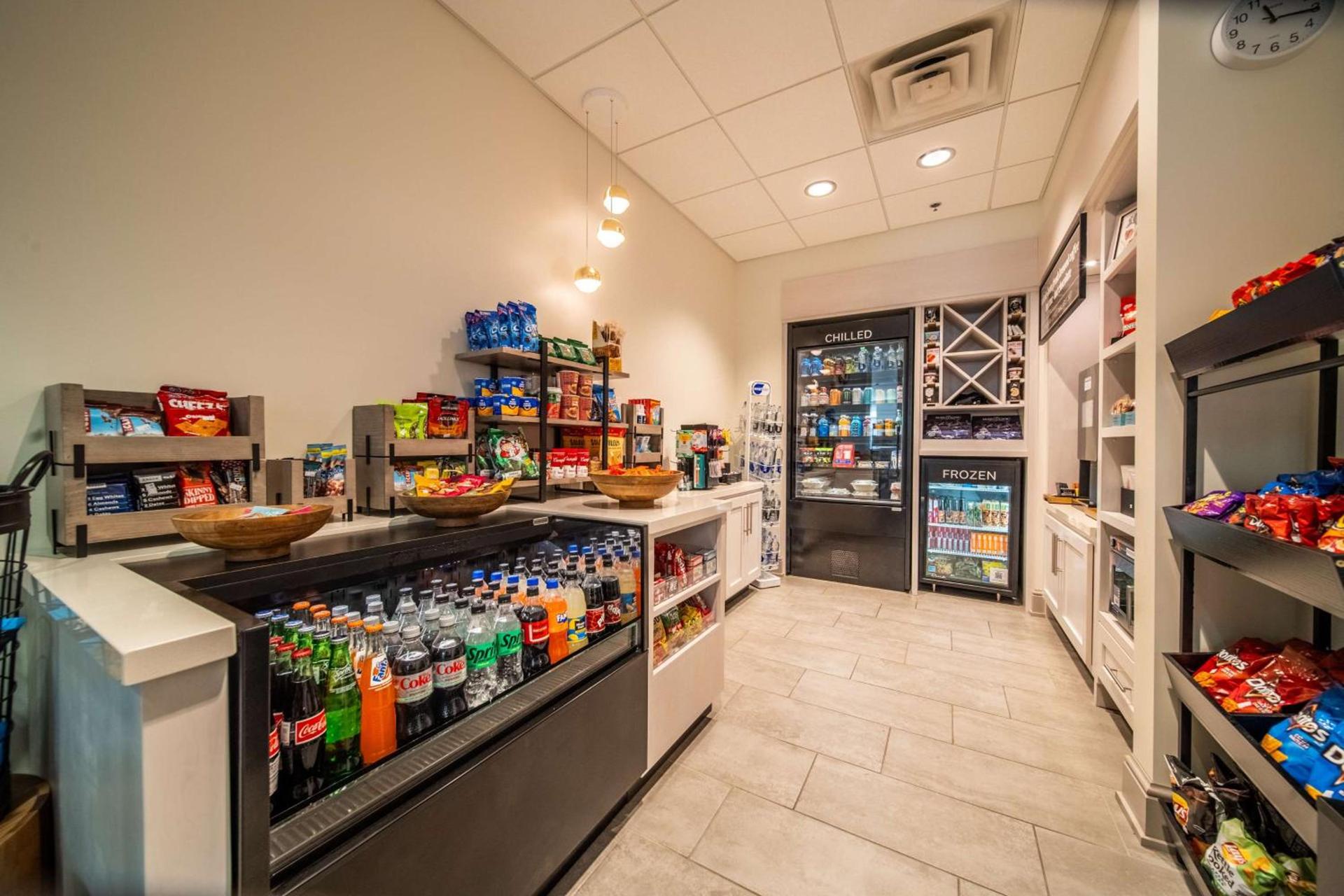 Hilton Garden Inn Rochester Downtown photo 43