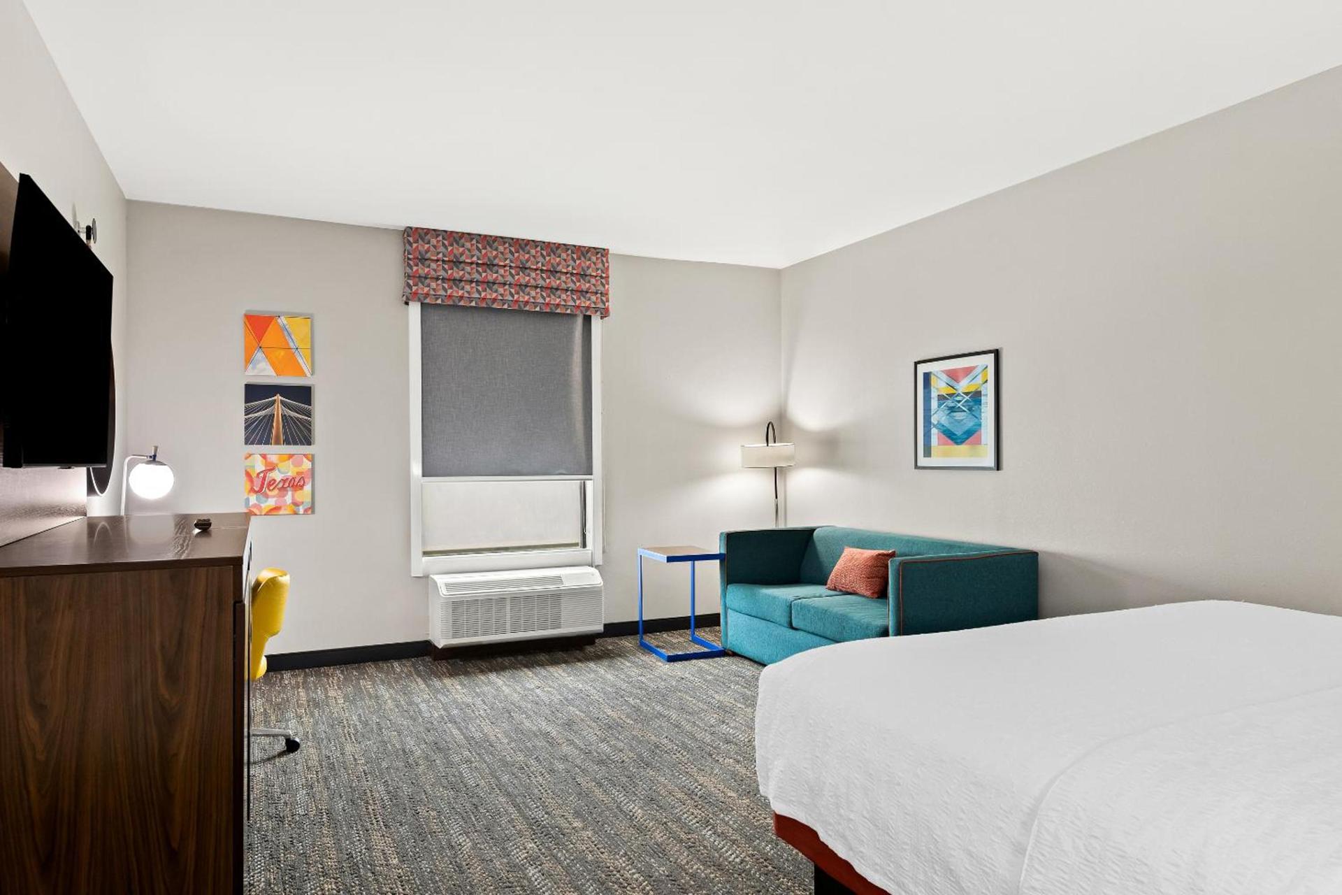 Hampton Inn Longview photo 4