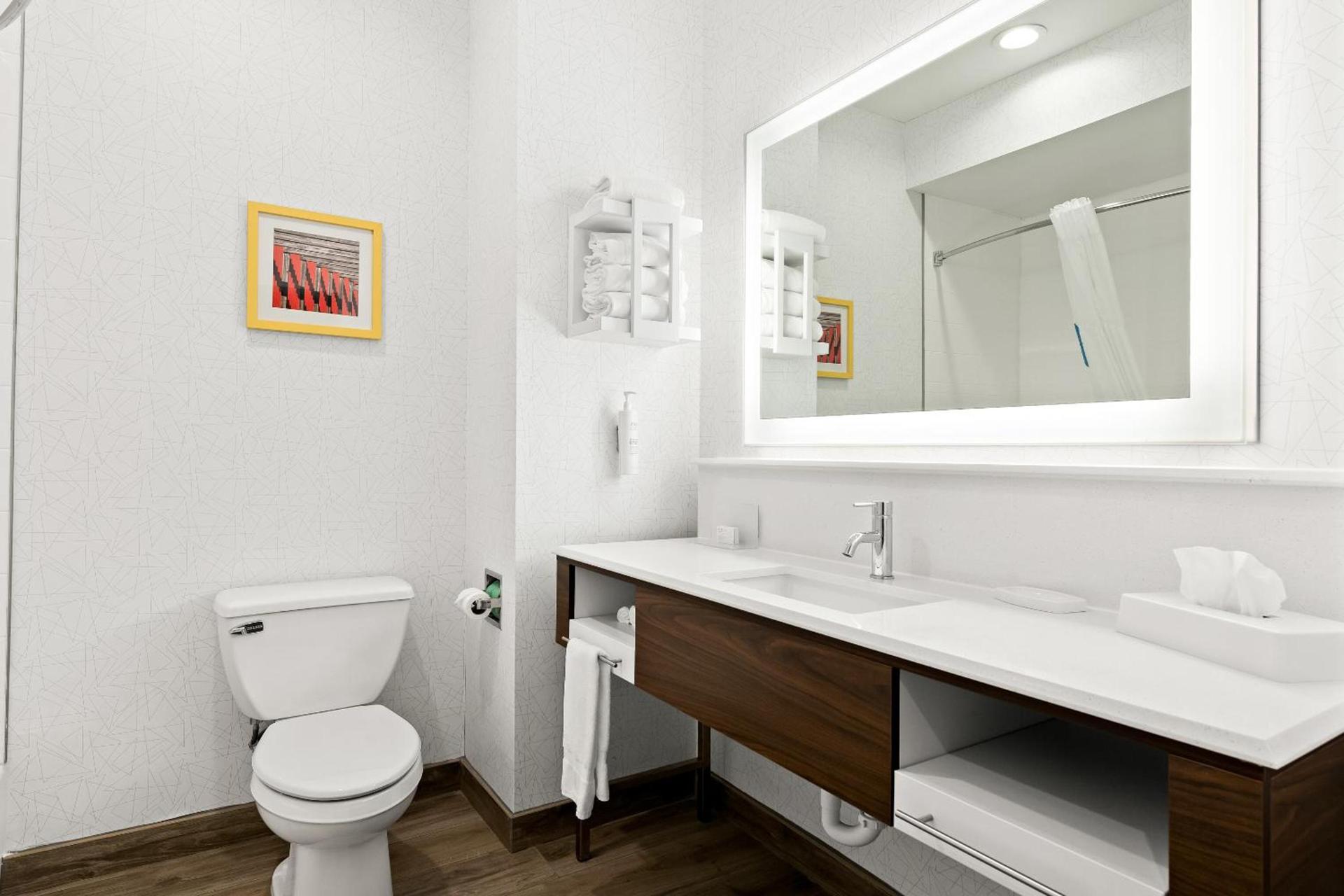 Hampton Inn Longview photo 10