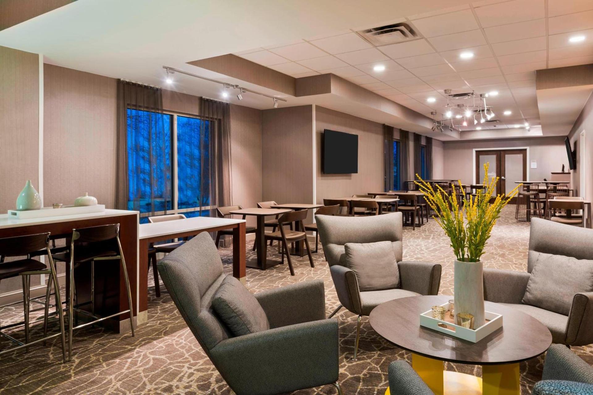 SpringHill Suites Indianapolis Carmel photo 5