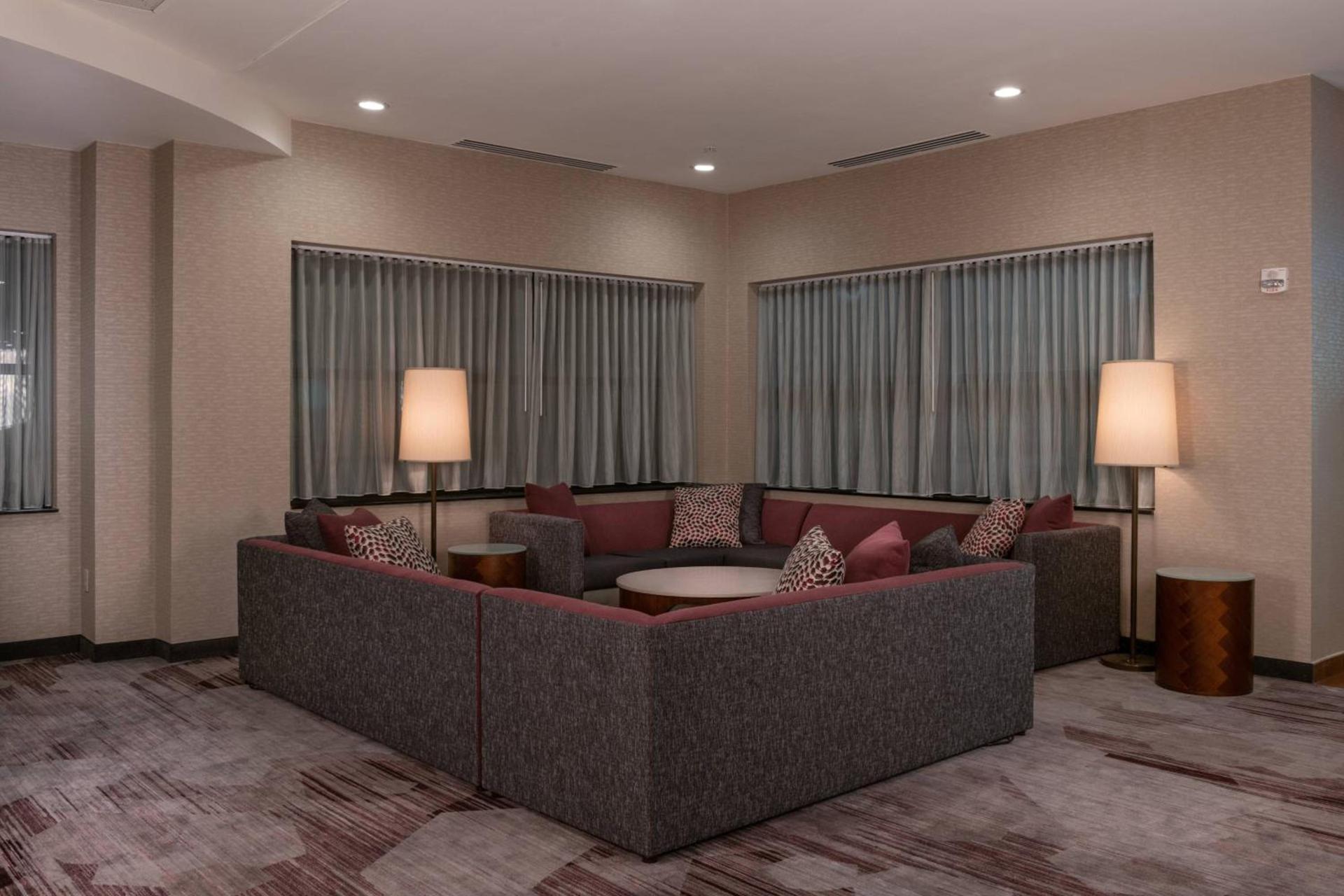 Courtyard by Marriott Newark-University of Delaware photo 4