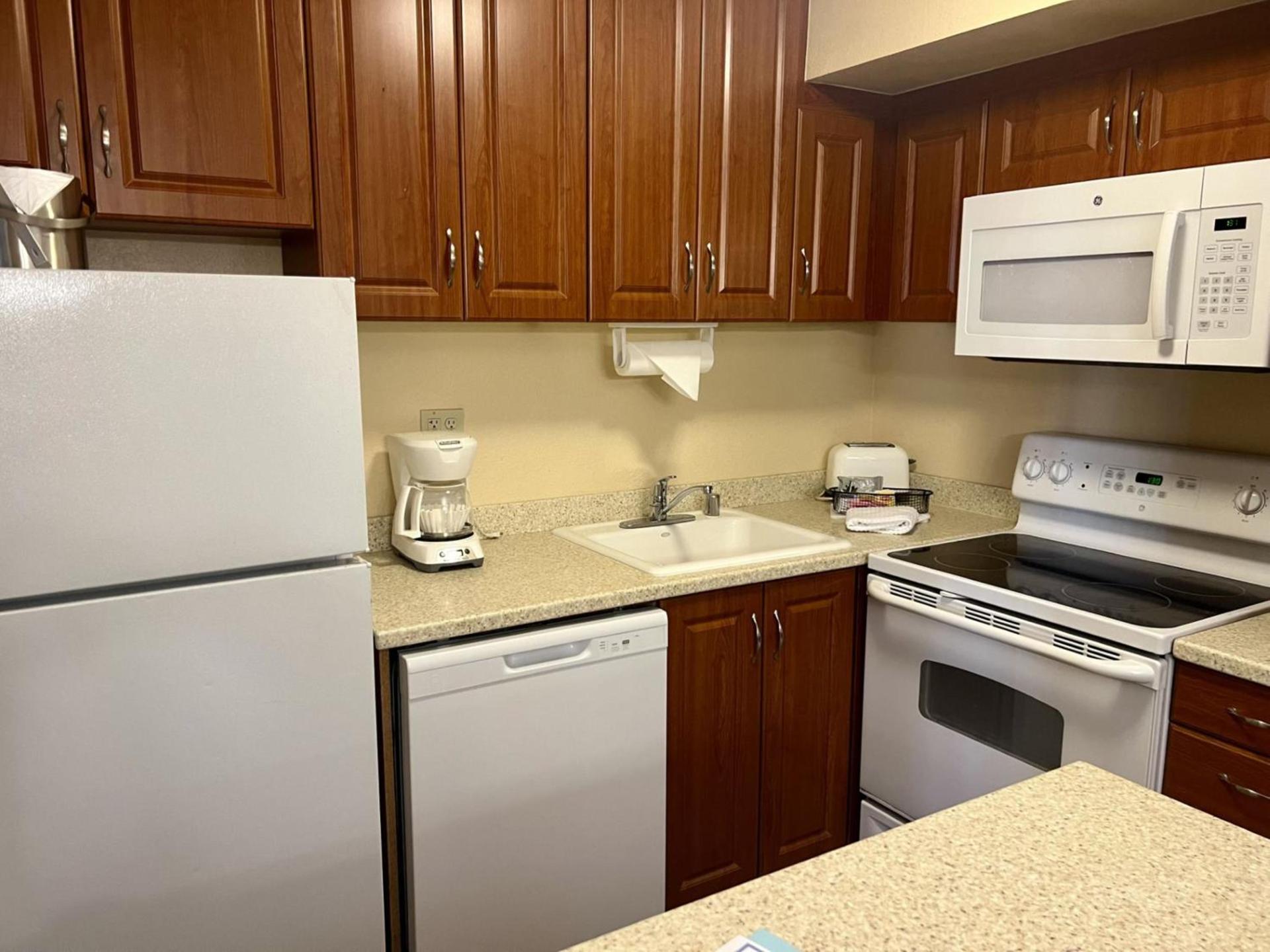 Jockey Resort Suites Center Strip photo 51