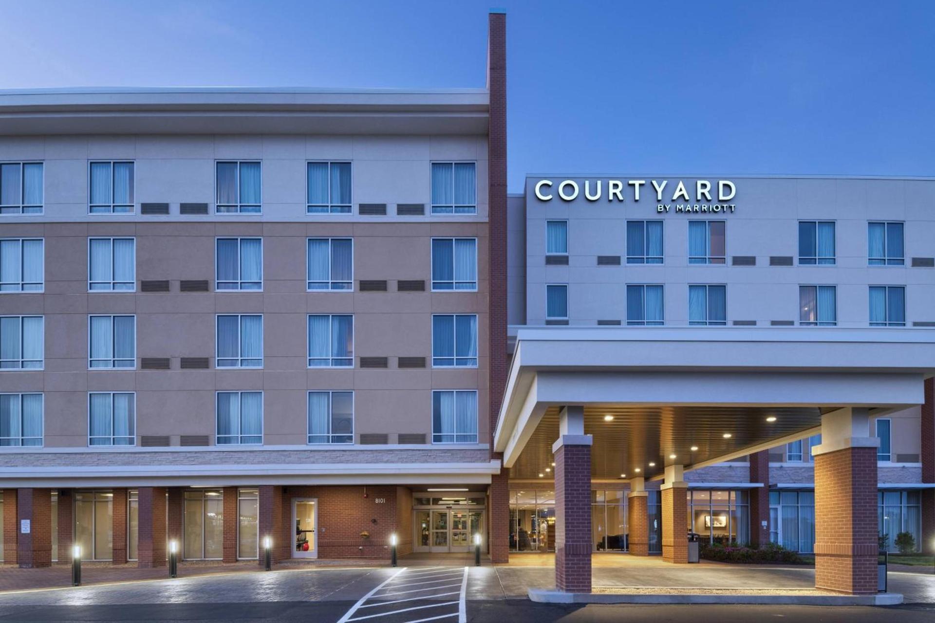 Courtyard St. Louis Brentwood — hotel in Richmond Heights