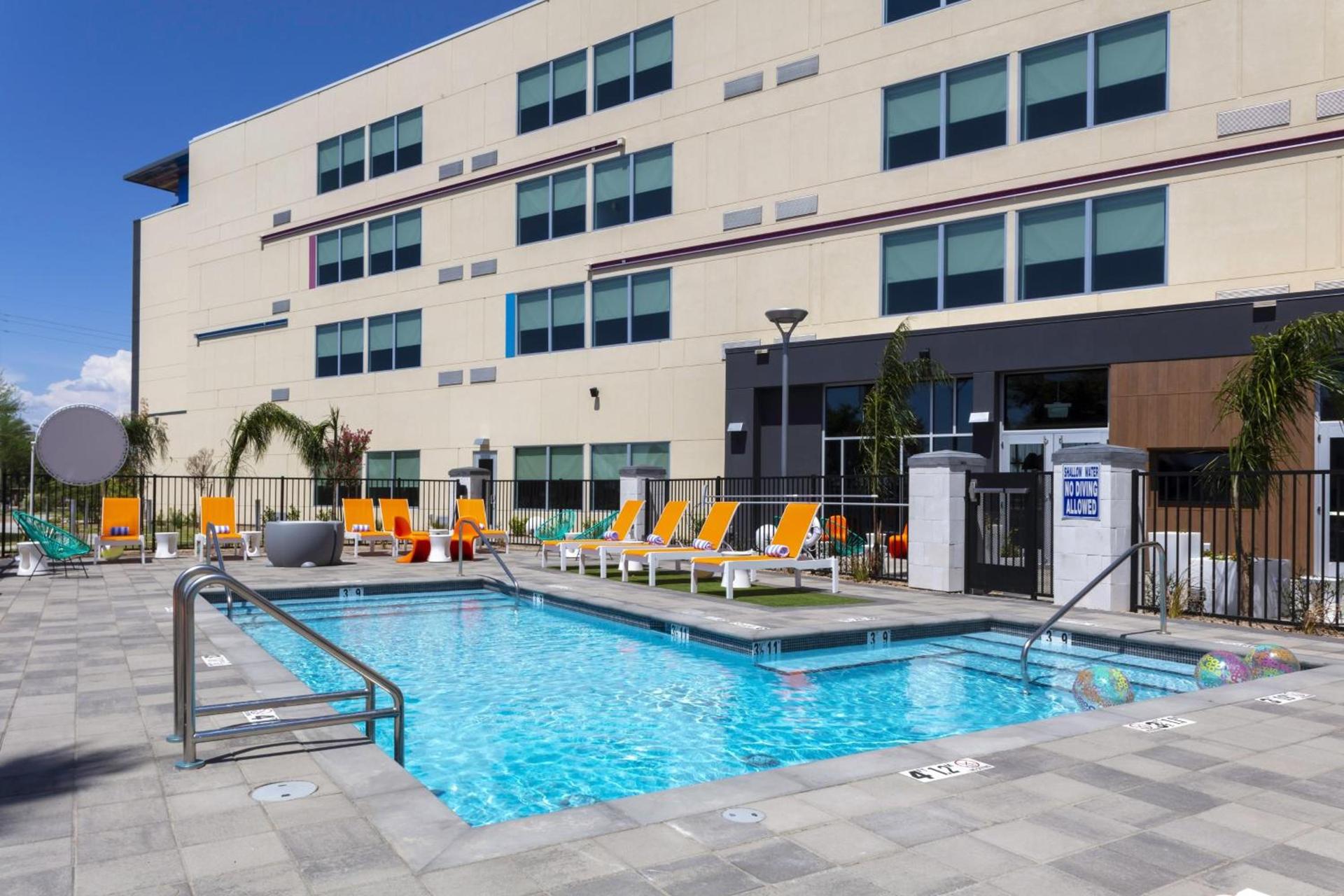 Aloft by Marriott Glendale at Westgate photo 27