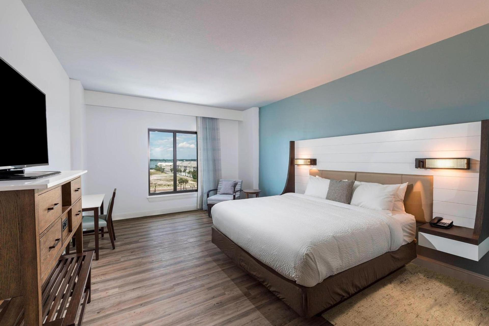 SpringHill Suites by Marriott Navarre Oceanfront photo 12